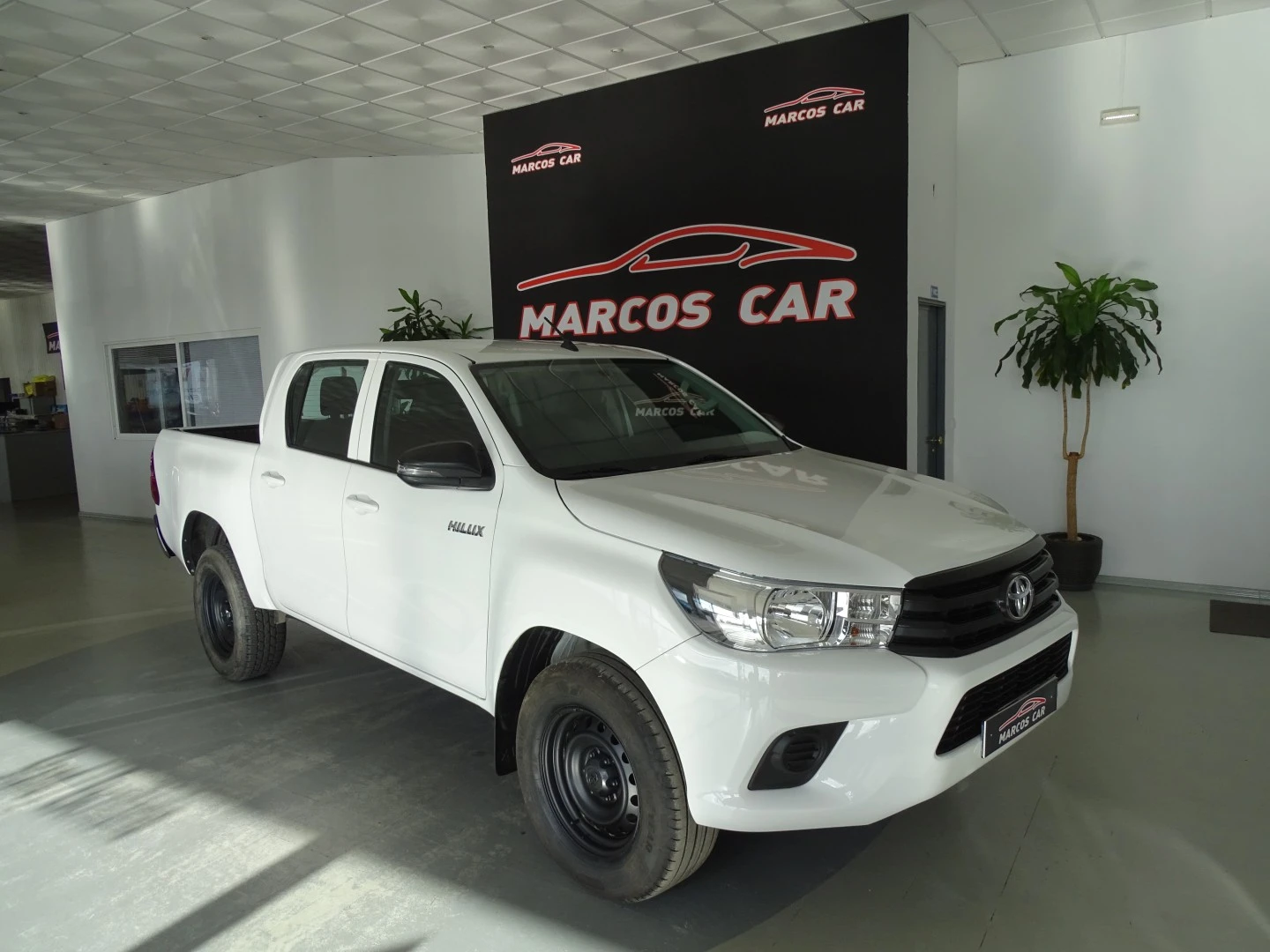 Toyota Hilux 2.4 D-4D 4WD CD CH