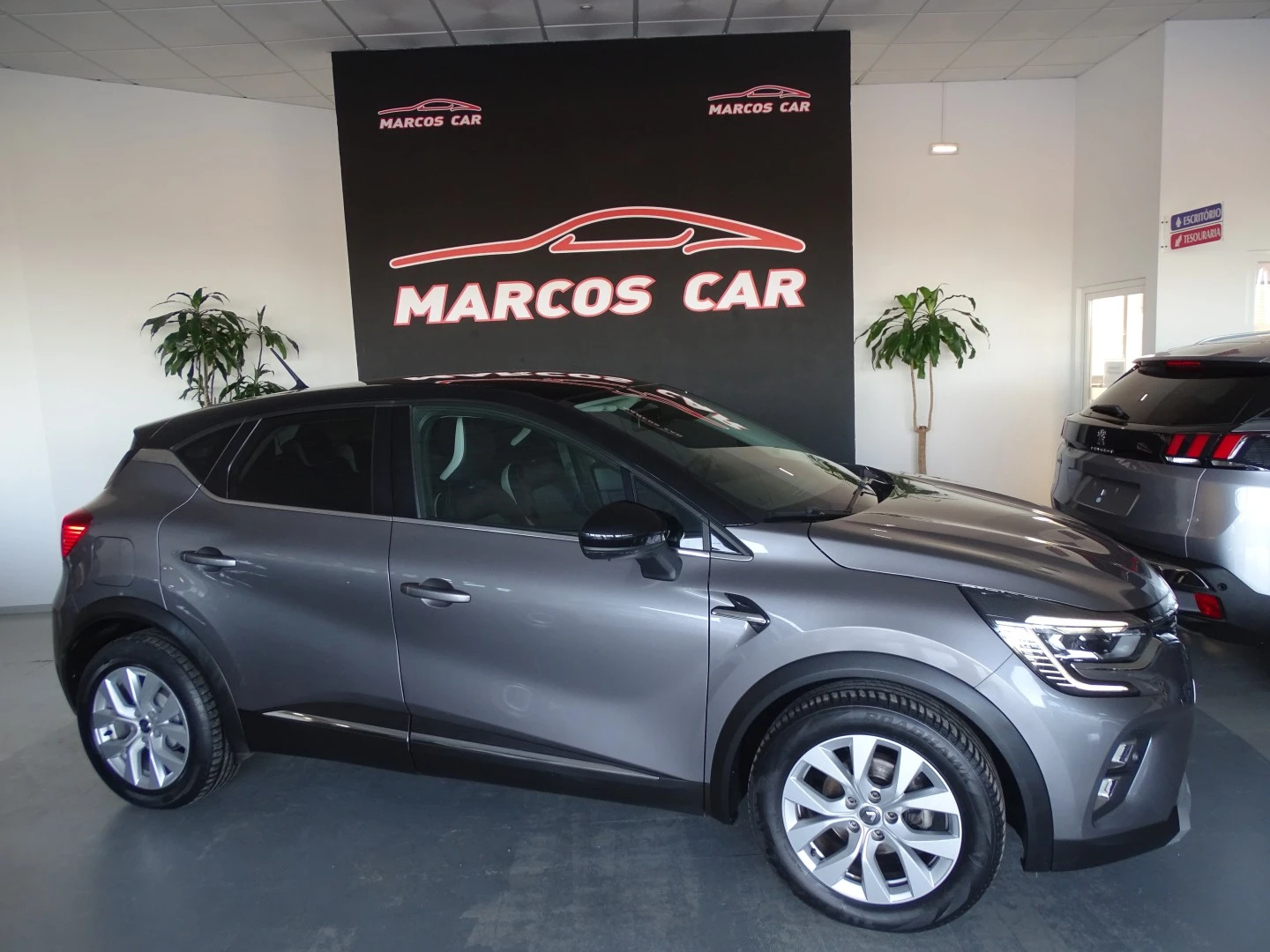 Renault Captur 1.0 TCe Exclusive