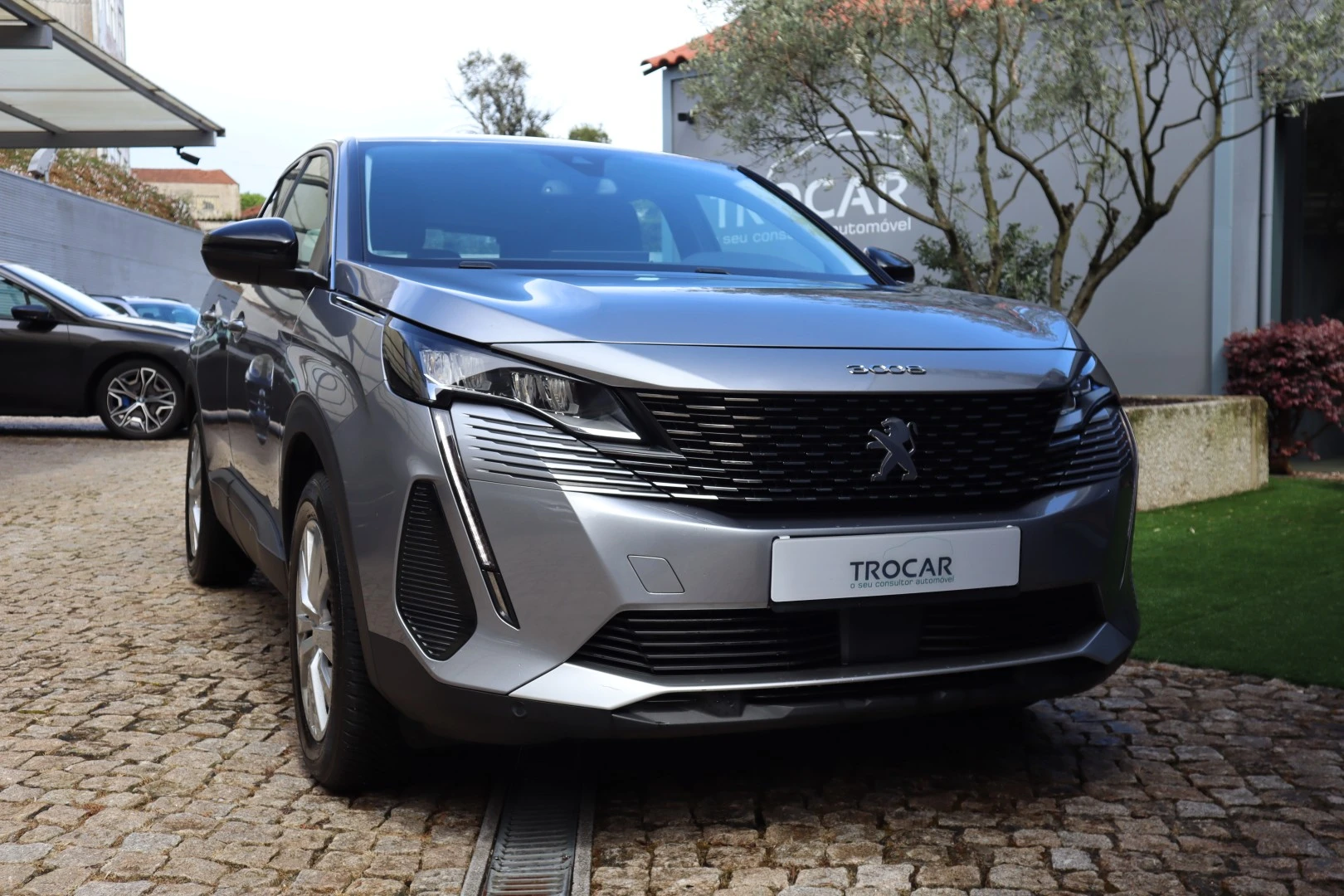 Peugeot 3008 BlueHDi 130 Stop & Start EAT8 Active Pack