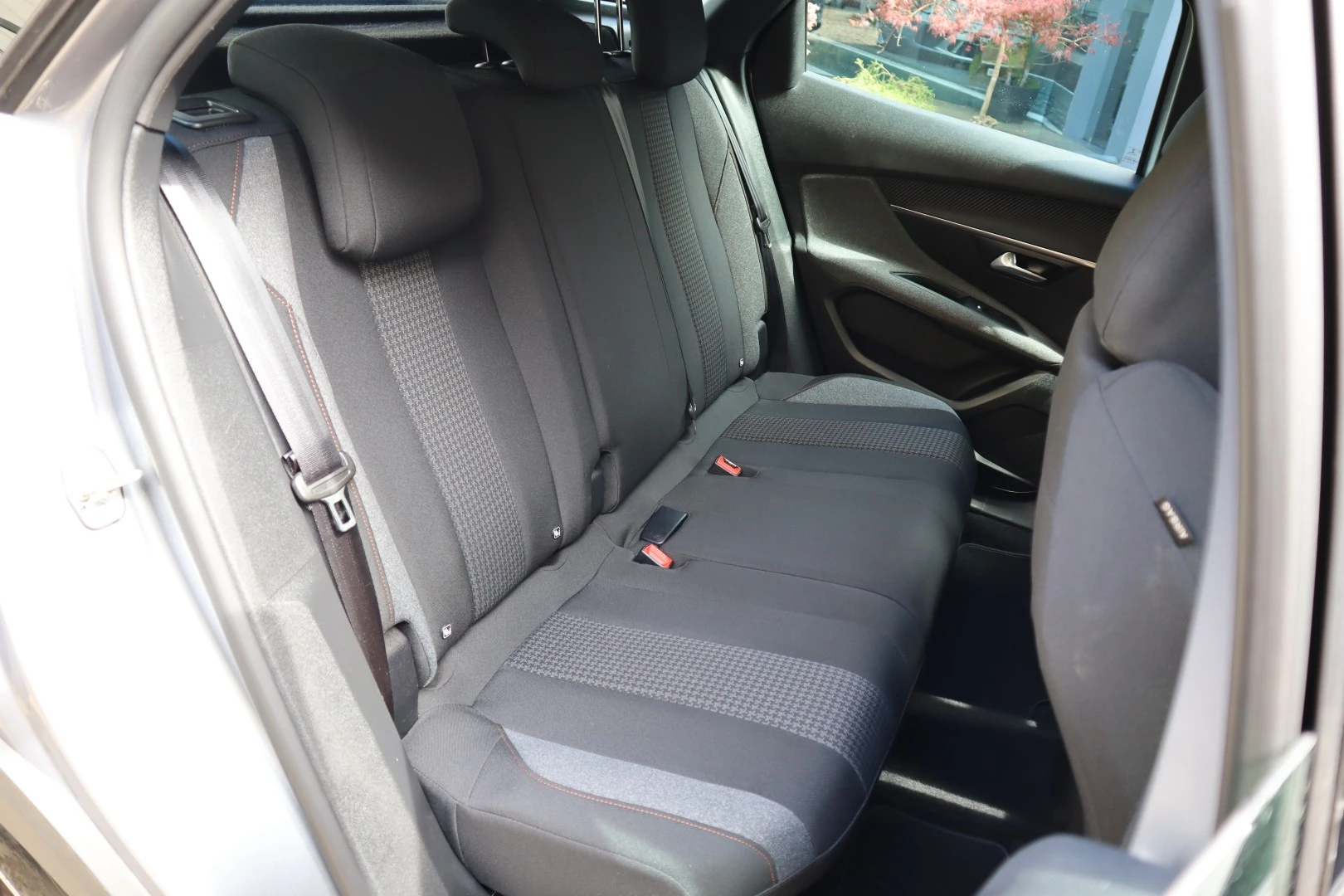 Peugeot 3008 BlueHDi 130 Stop & Start EAT8 Active Pack