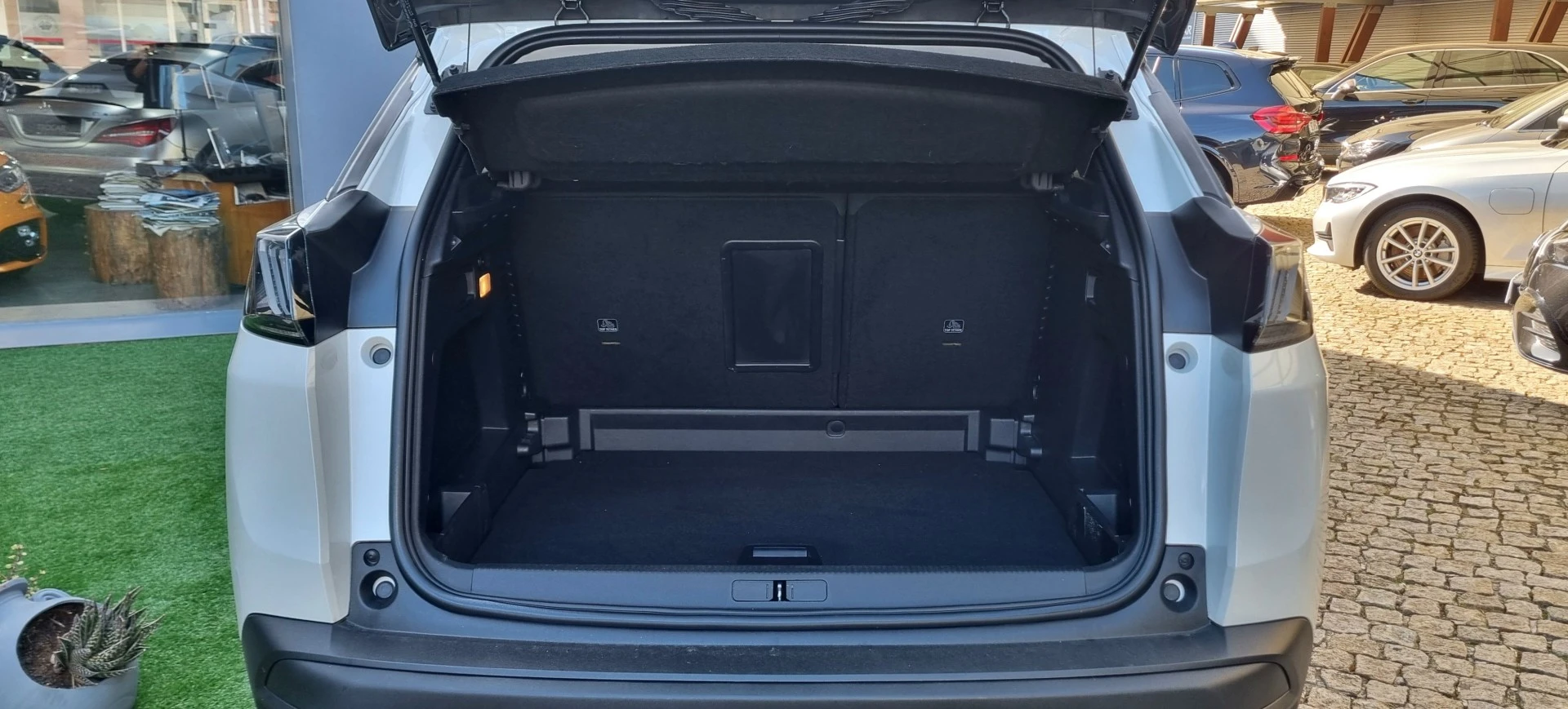 Peugeot 3008 PureTech 130 Stop & Start GPF EAT8 Active Pack
