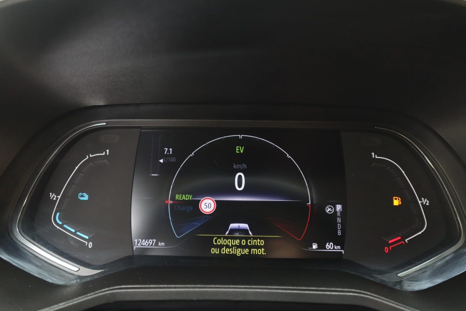 Renault Clio 1.6 E-Tech Full Hybrid Engineered