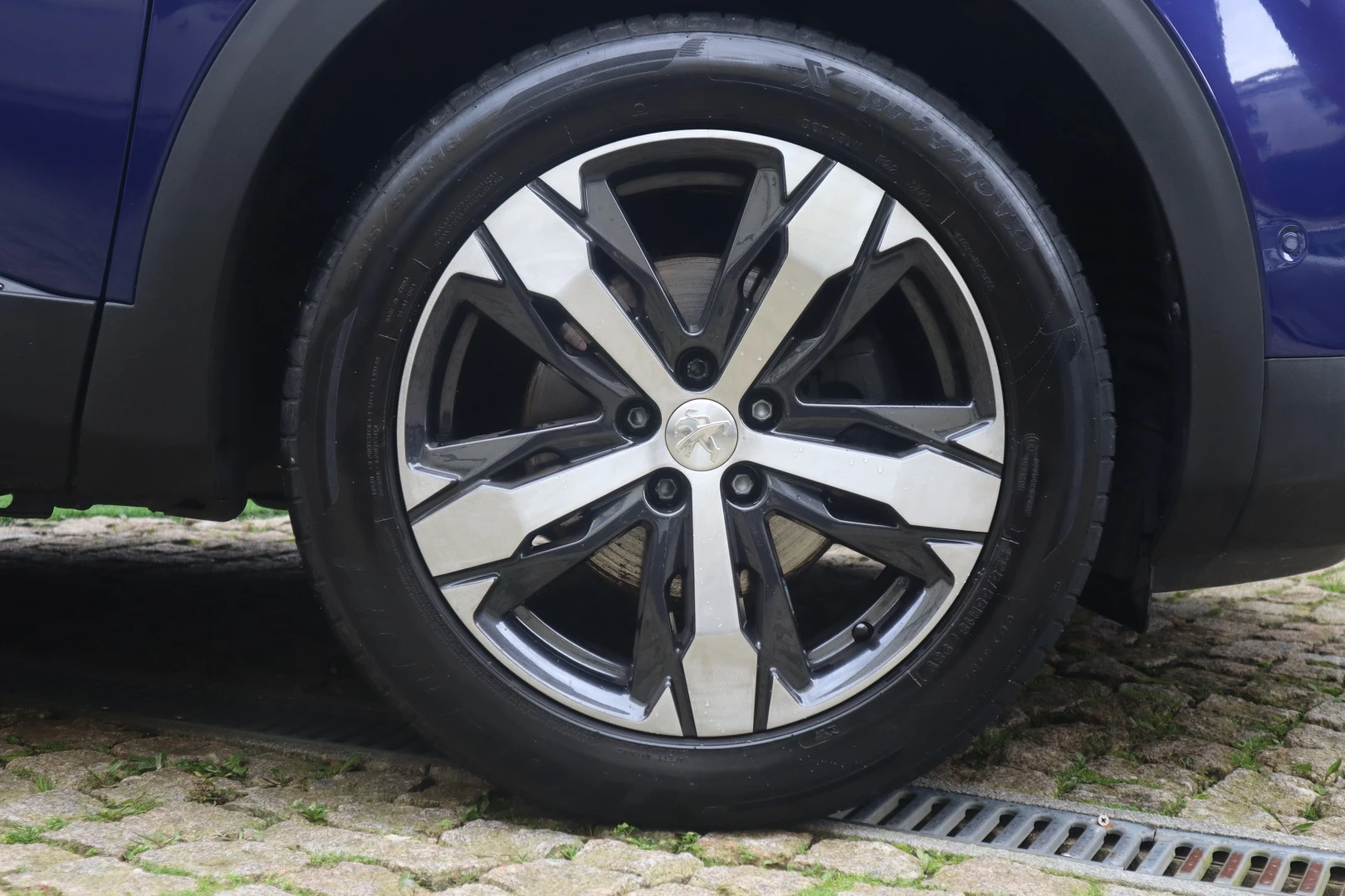 Peugeot 3008 1.5 BlueHDi Allure EAT8