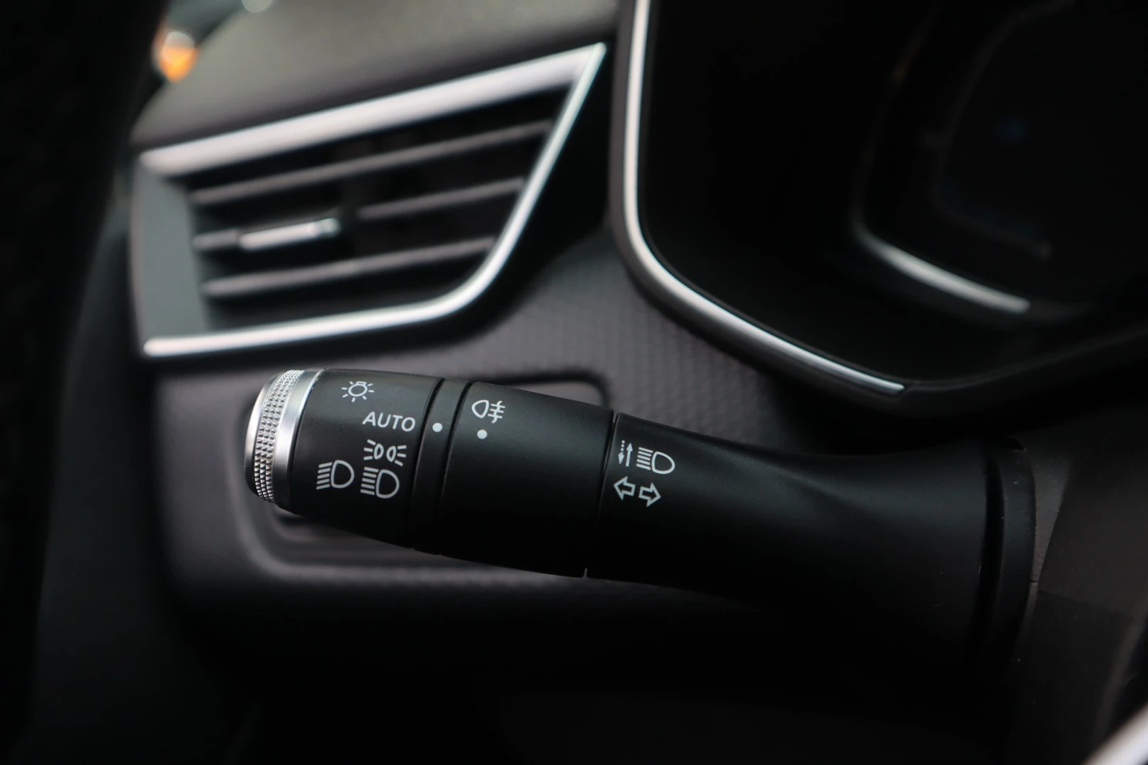 Renault Clio 1.6 E-Tech Full Hybrid Engineered