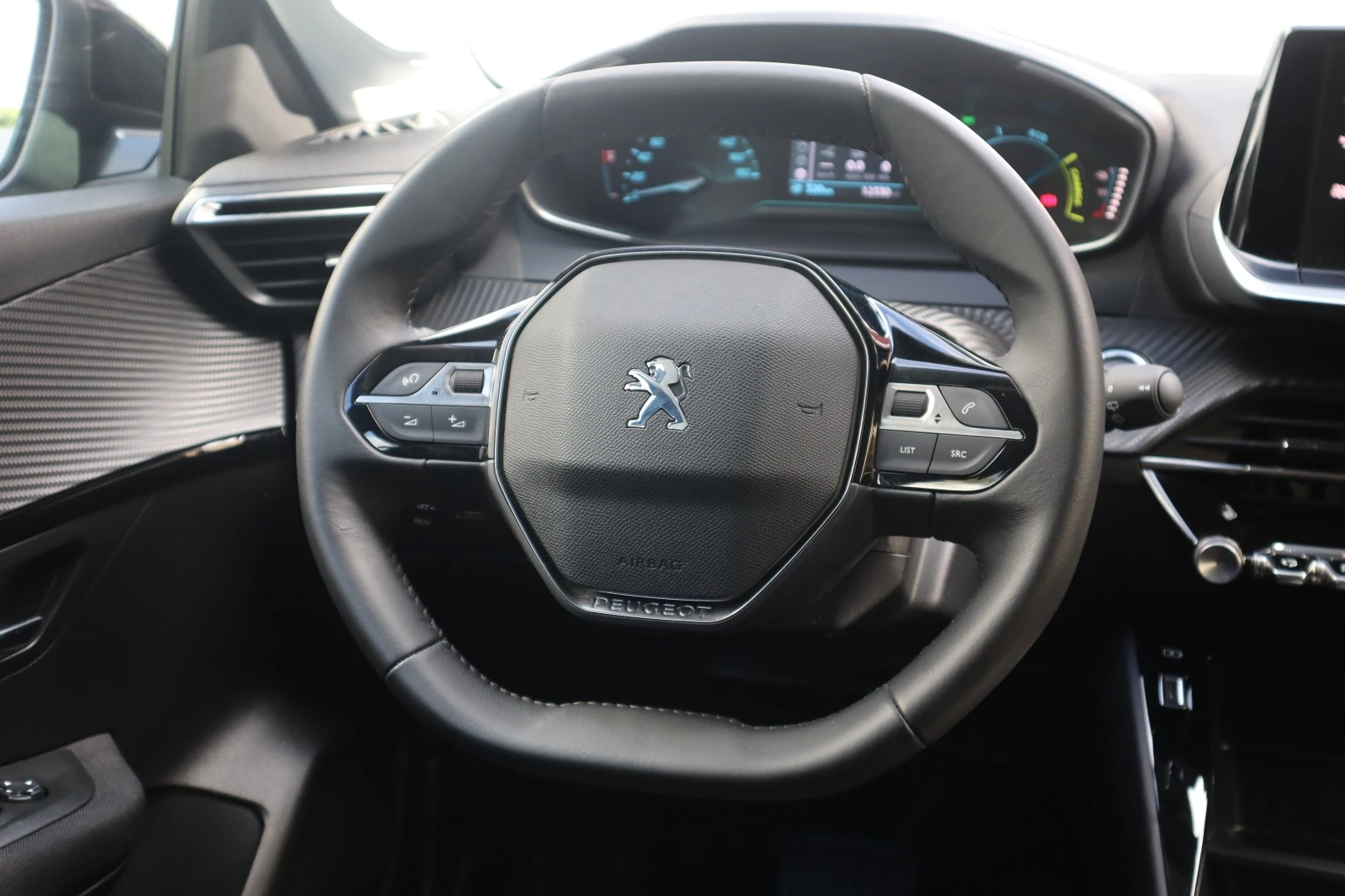 Peugeot e-208 50 kWh Active