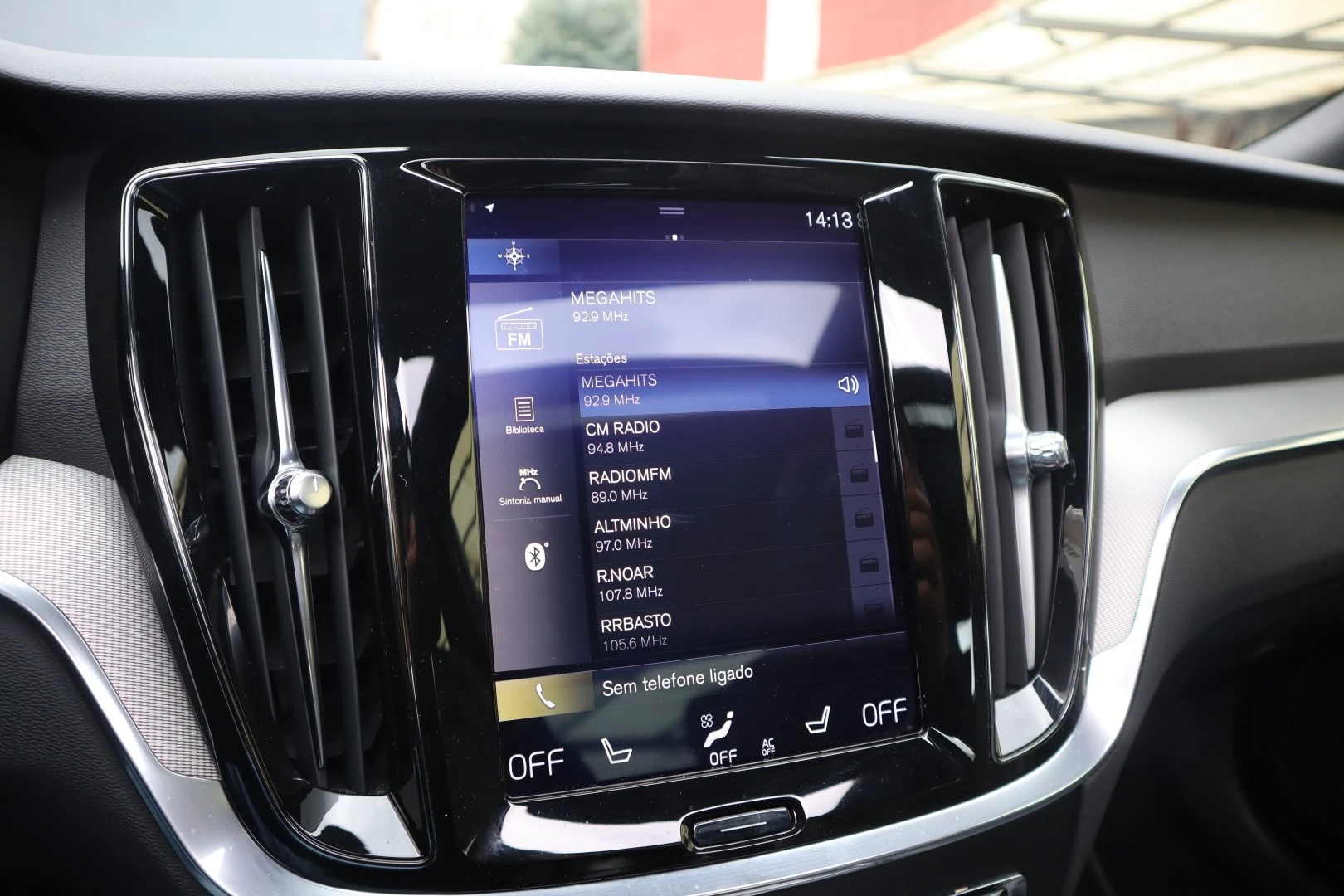 Volvo S60 2.0 T8 PHEV R-Design AWD