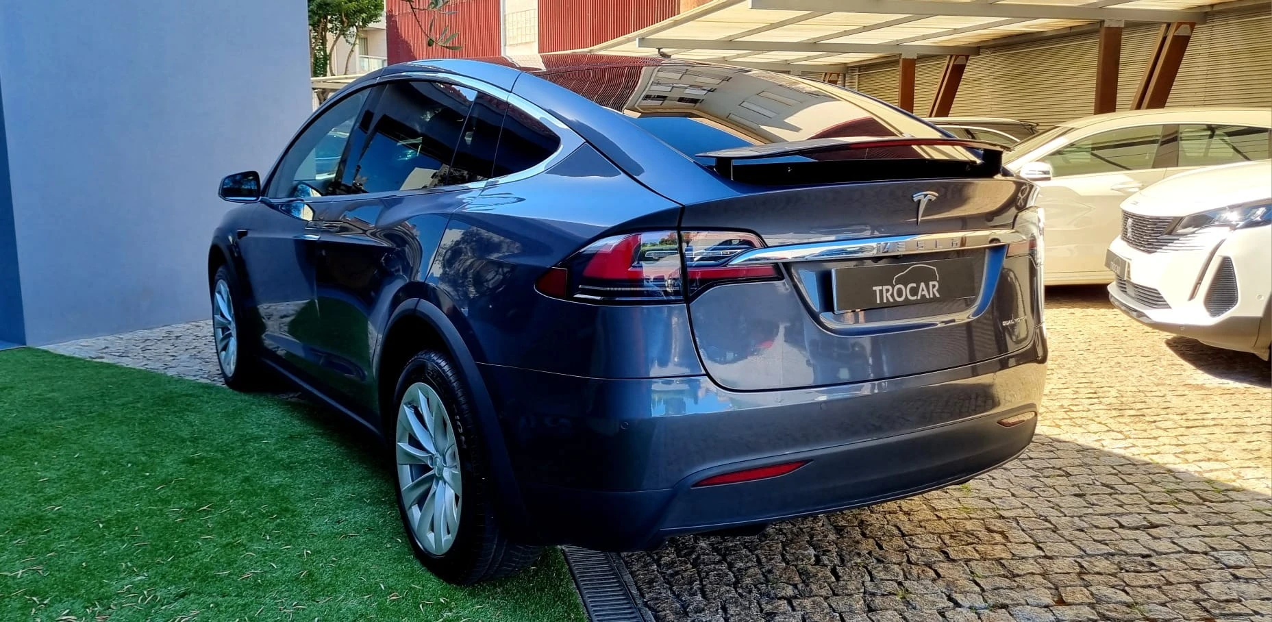 Tesla Model X Long Range