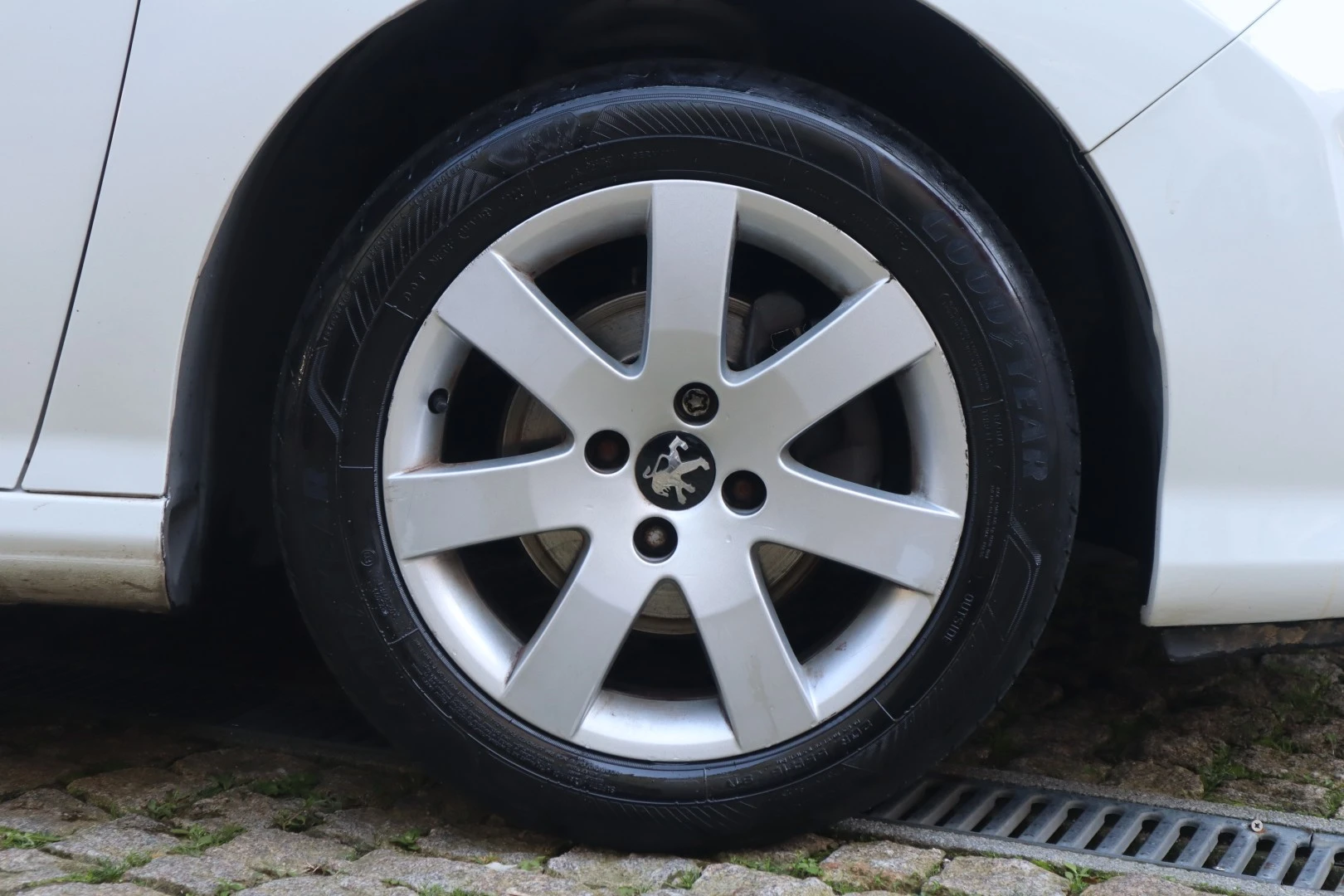 Peugeot 308 SW 1.6 e-HDi Active 2-Tronic