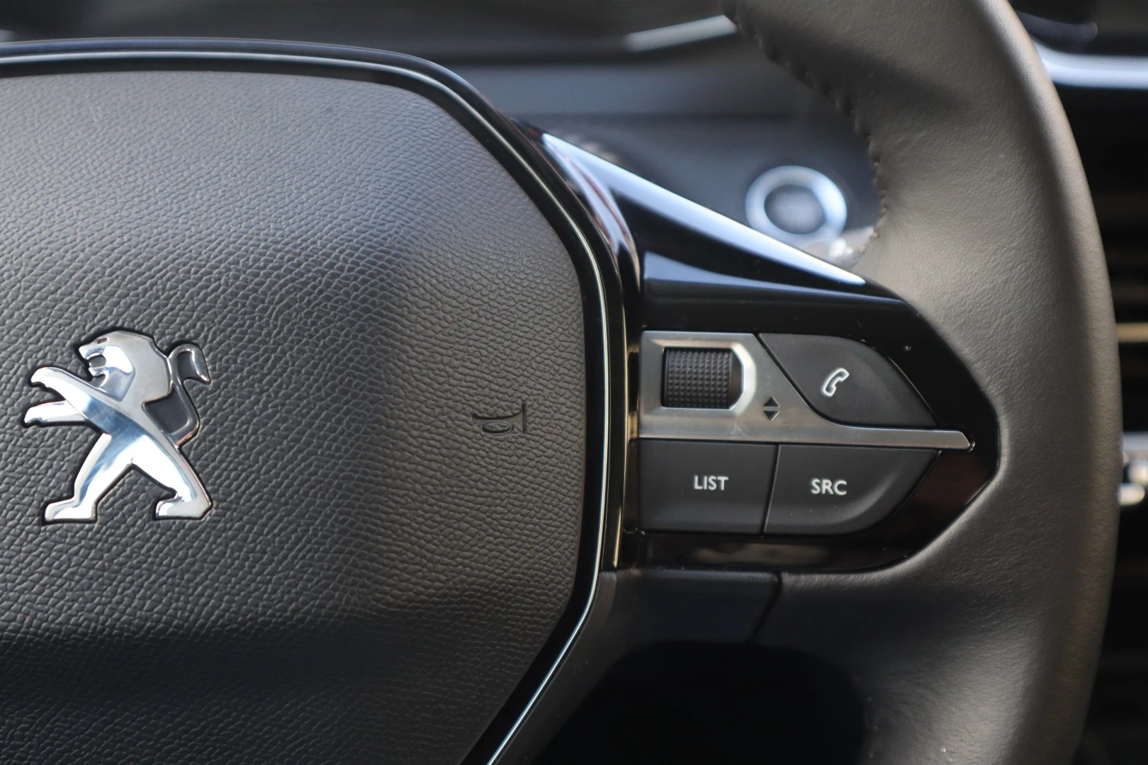 Peugeot e-208 50 kWh Active