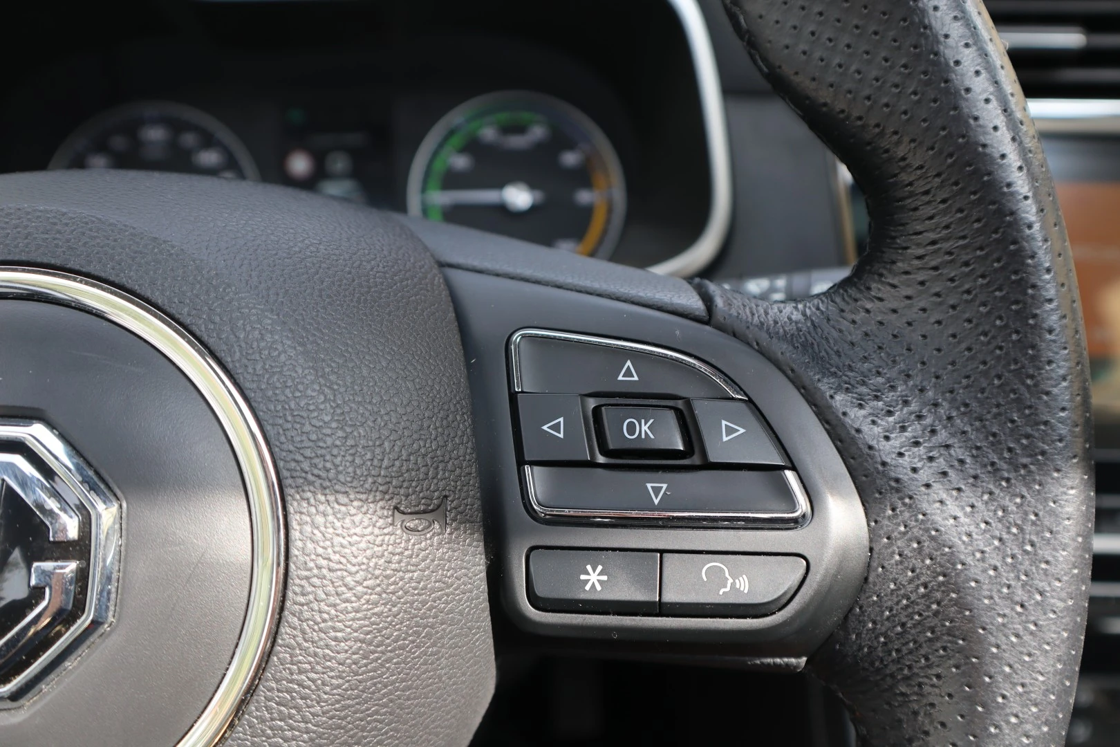MG ZS EV Luxury
