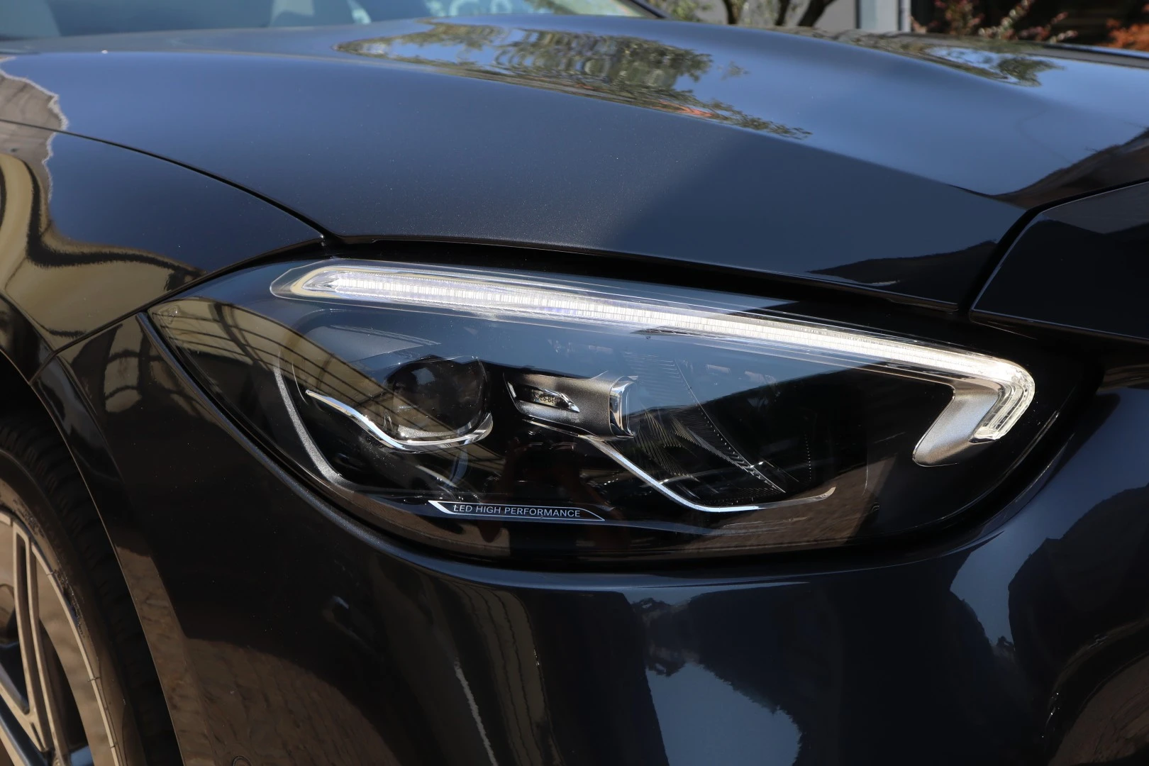 Mercedes-Benz C 300 e AMG Line