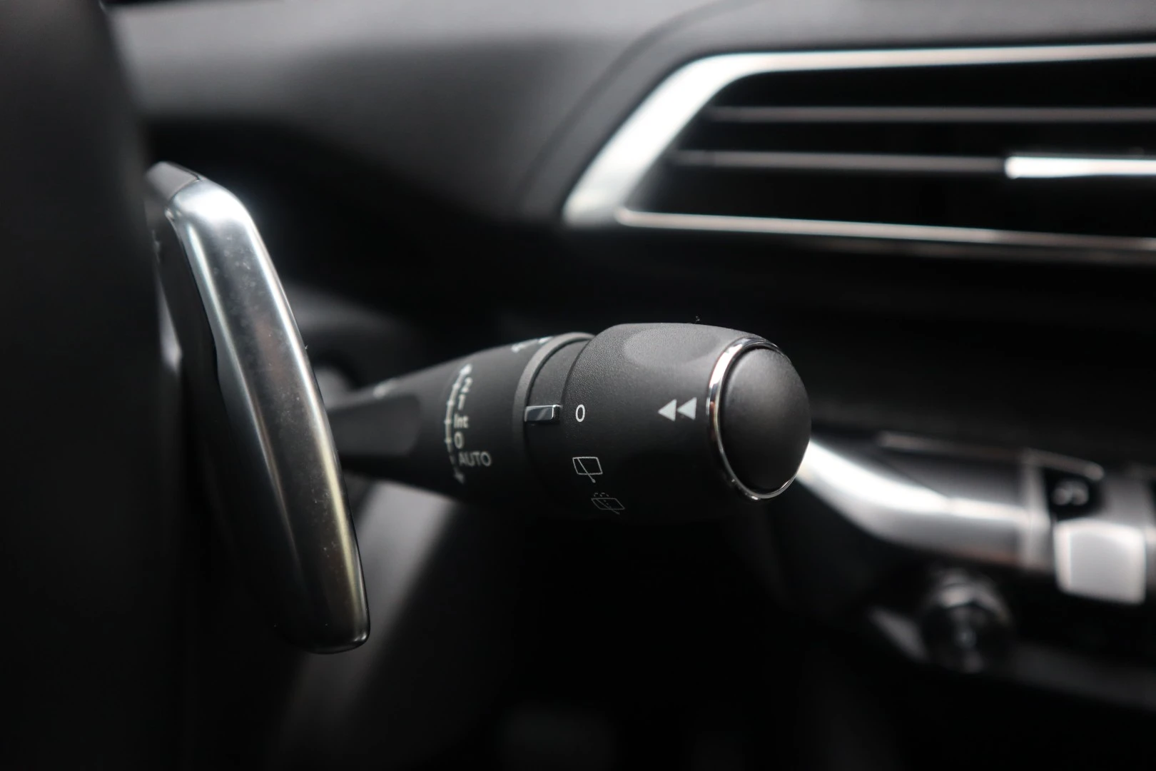 Peugeot 3008 1.5 BlueHDi Allure EAT8