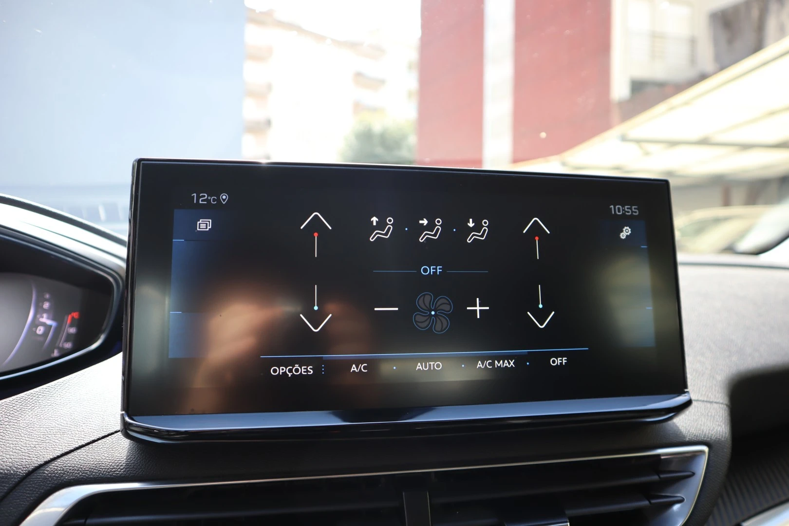 Peugeot 3008 BlueHDi 130 Stop & Start EAT8 Active Pack