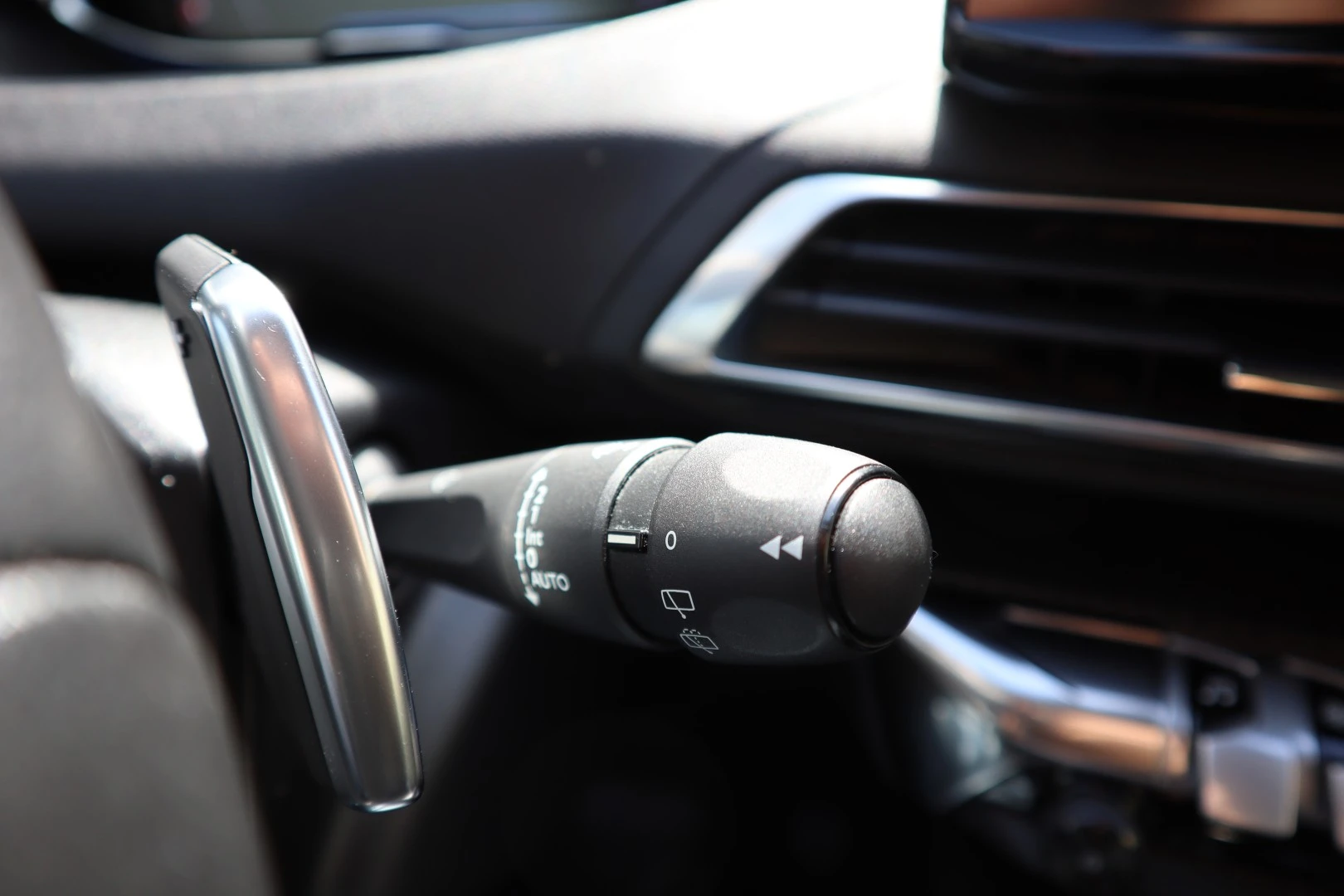 Peugeot 3008 BlueHDi 130 Stop & Start EAT8 Active Pack