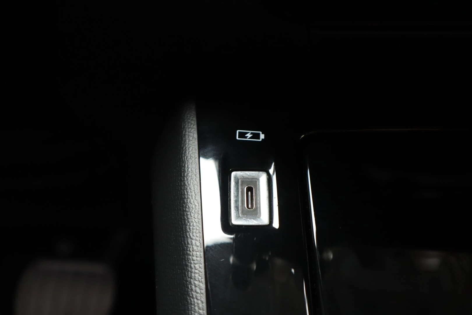 Peugeot e-208 50 kWh Allure Pack