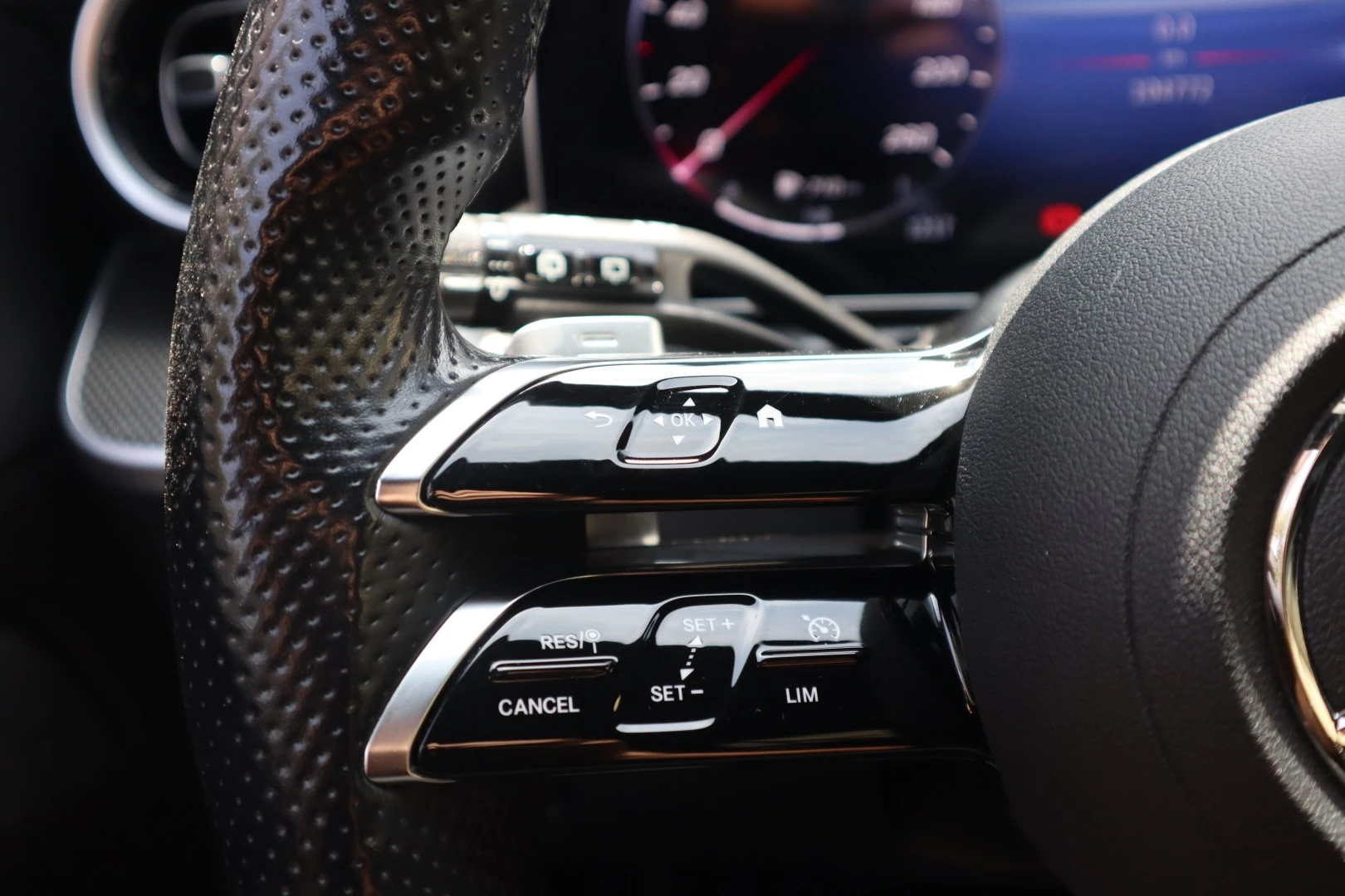 Mercedes-Benz C 300 d AMG Line