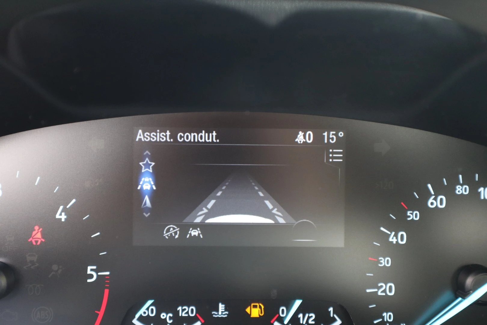 Ford Focus 1.5 TDCi EcoBlue Titanium Aut.