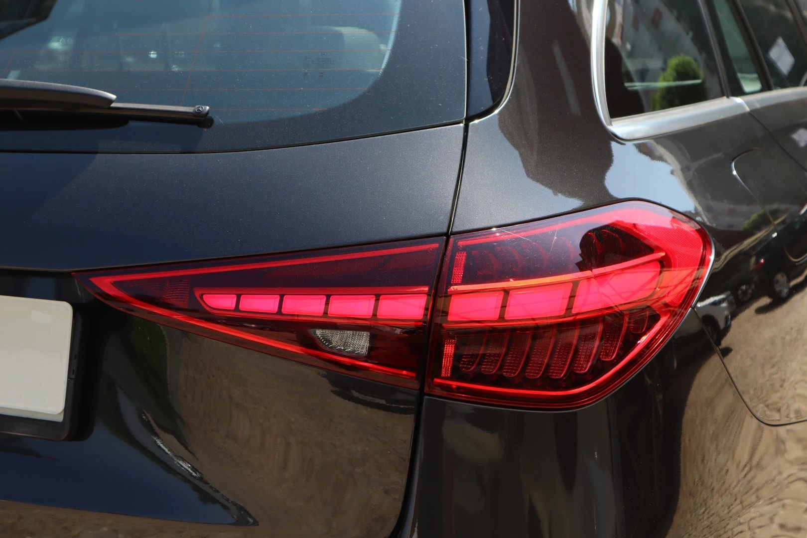Mercedes-Benz C 300 e AMG Line