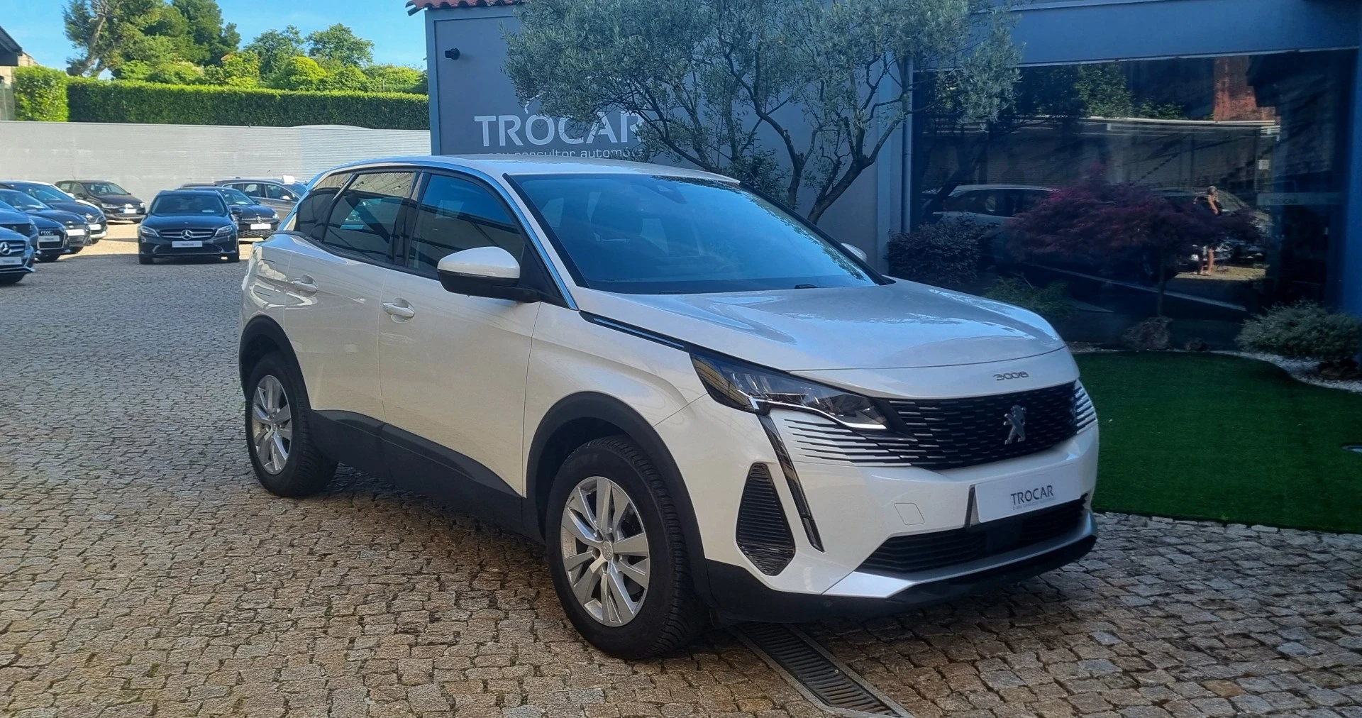 Peugeot 3008 PureTech 130 Stop & Start GPF EAT8 Active Pack