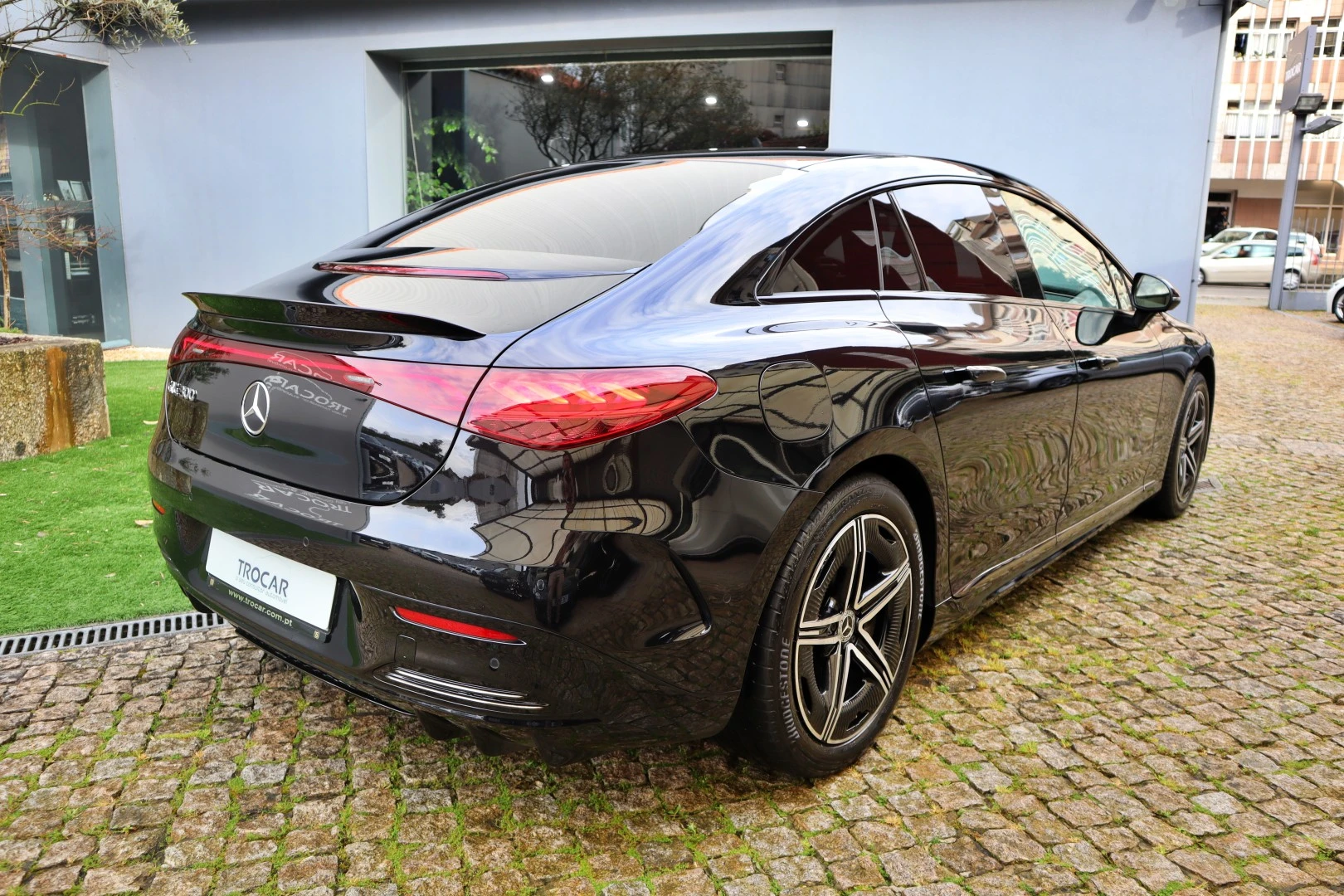 Mercedes-Benz EQE 300 AMG Line