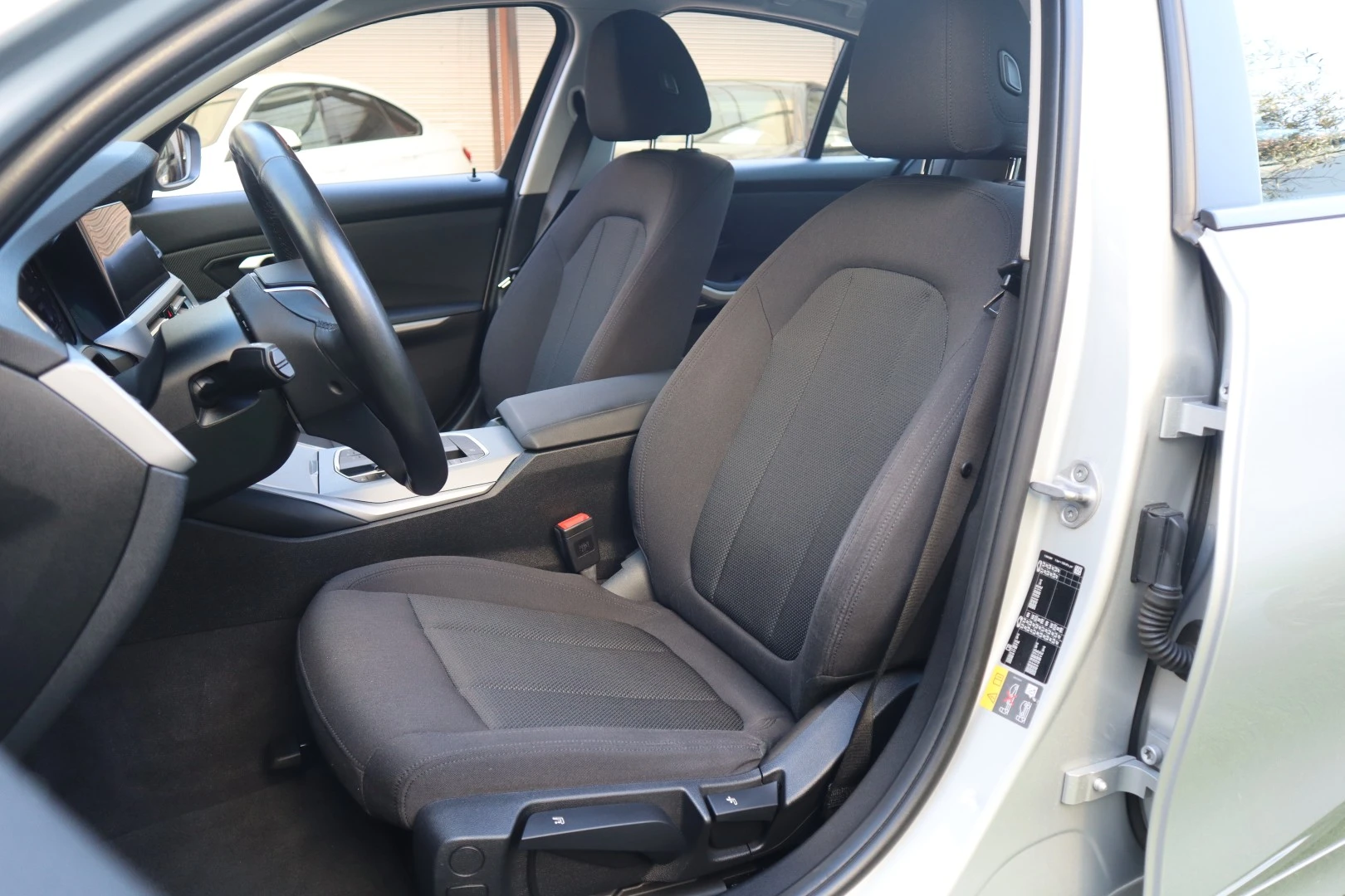 BMW 330 e Corporate Edition Auto
