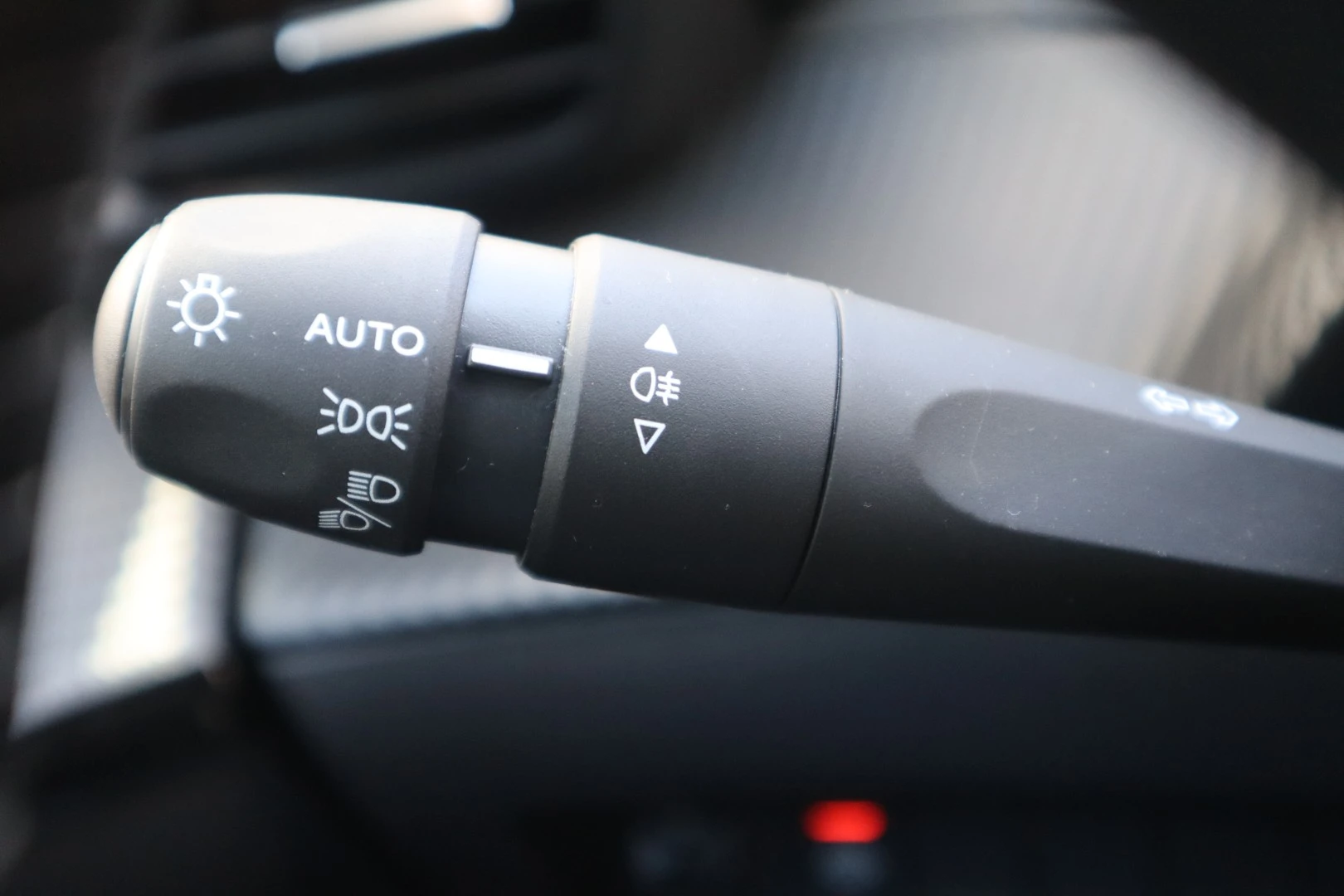 Peugeot e-208 50 kWh Active
