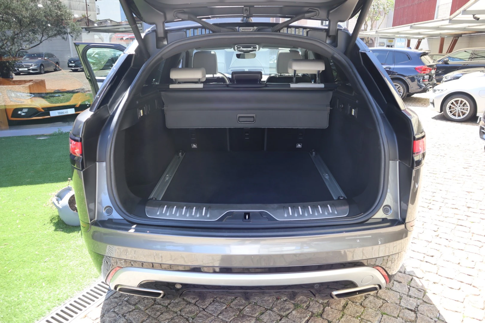 Land Rover Range Rover Velar 3.0 D R-Dynamic HSE