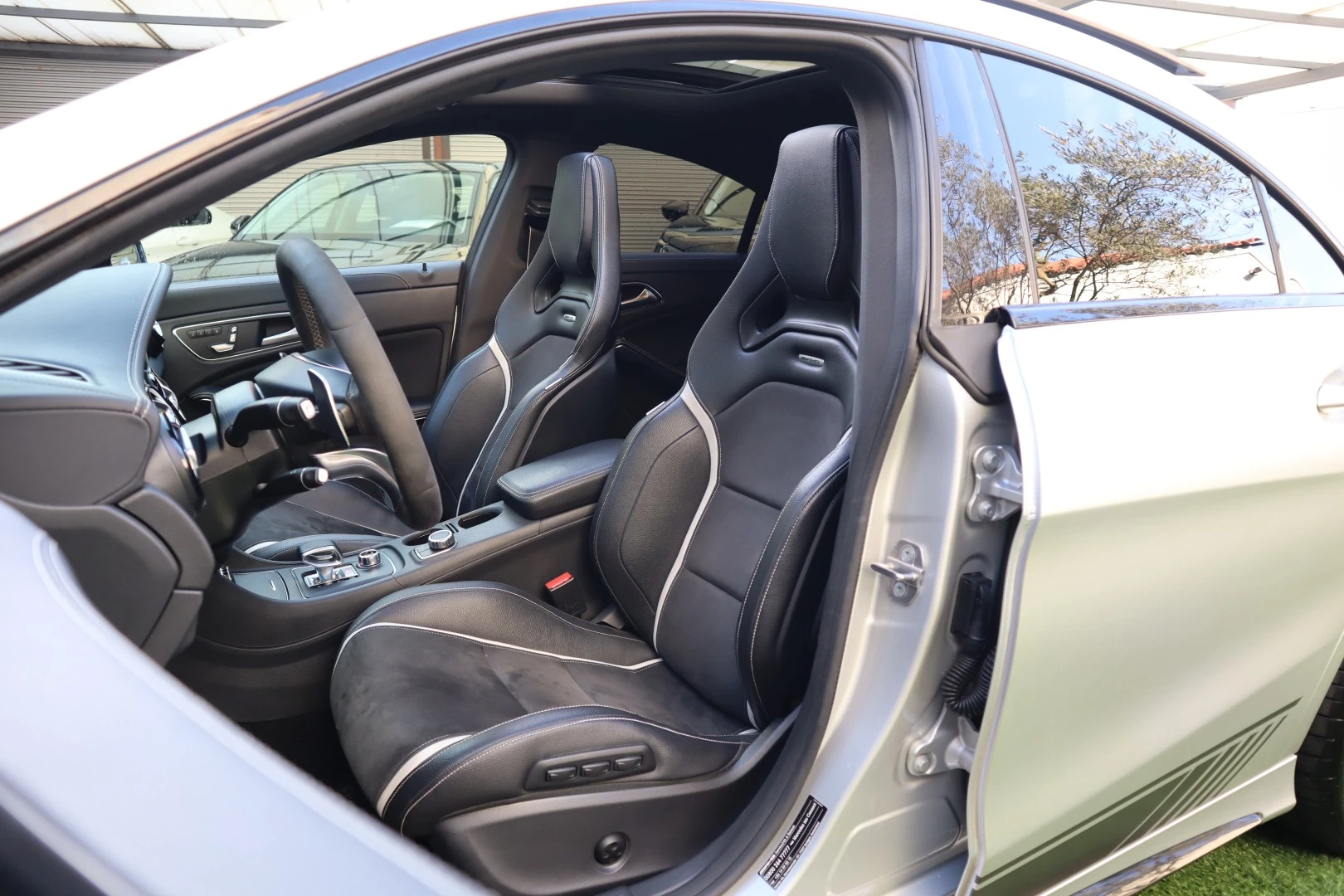 Mercedes-Benz CLA 45 AMG 4Matic Speedshift DCT 7G Night Edition