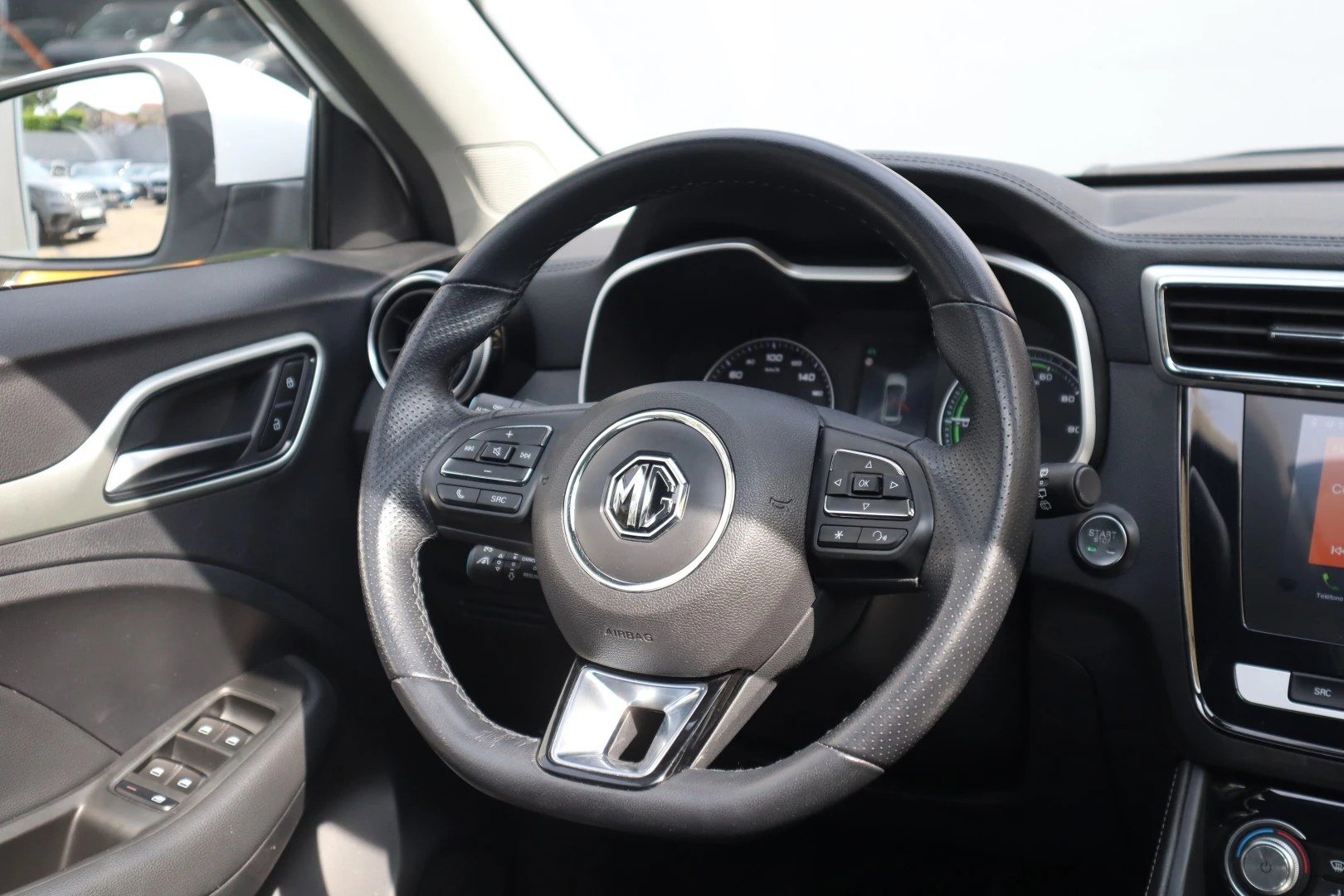 MG ZS EV Luxury