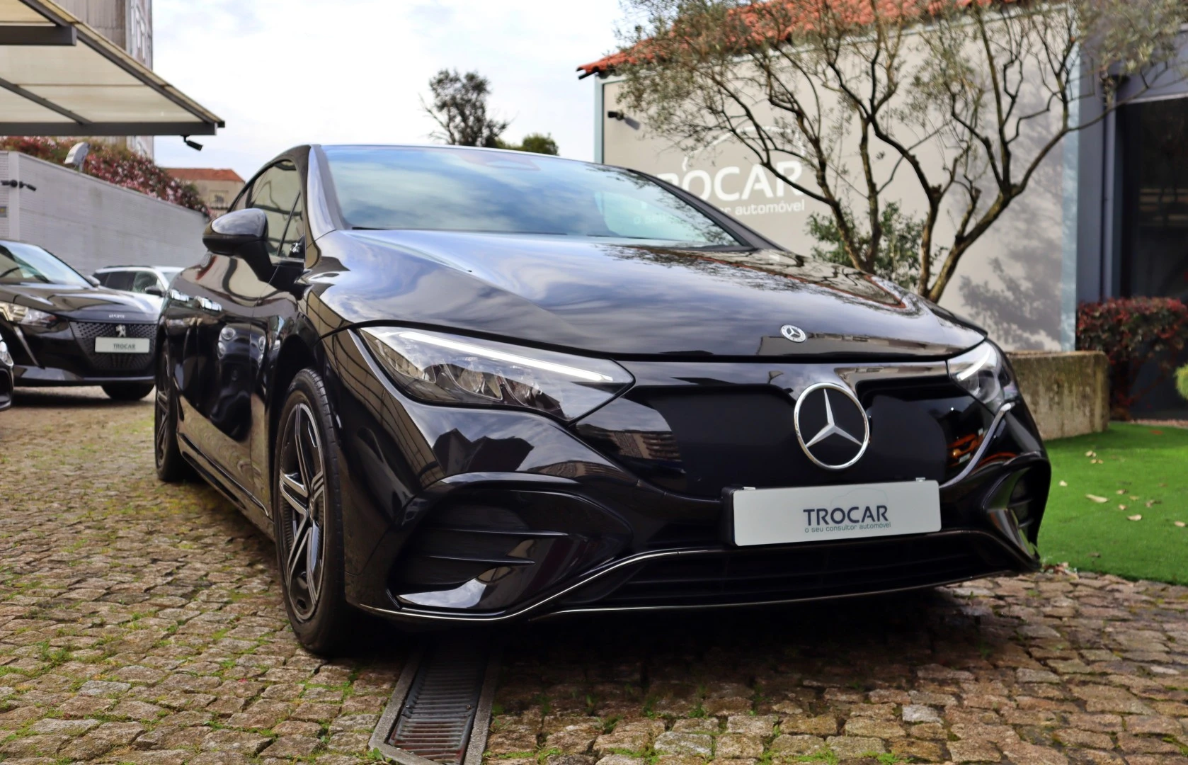 Mercedes-Benz EQE 300 AMG Line