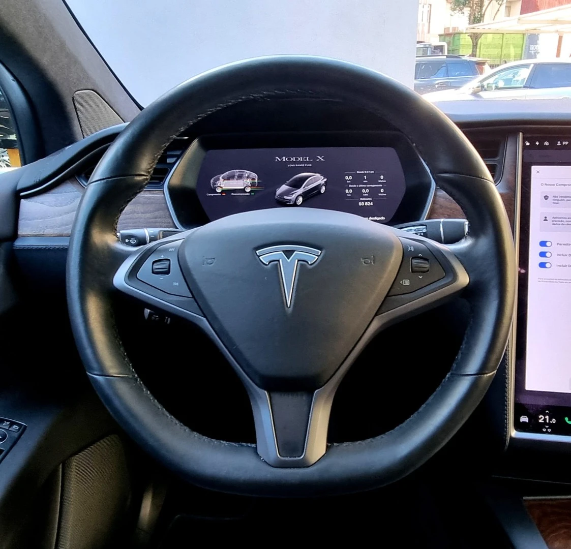 Tesla Model X Long Range