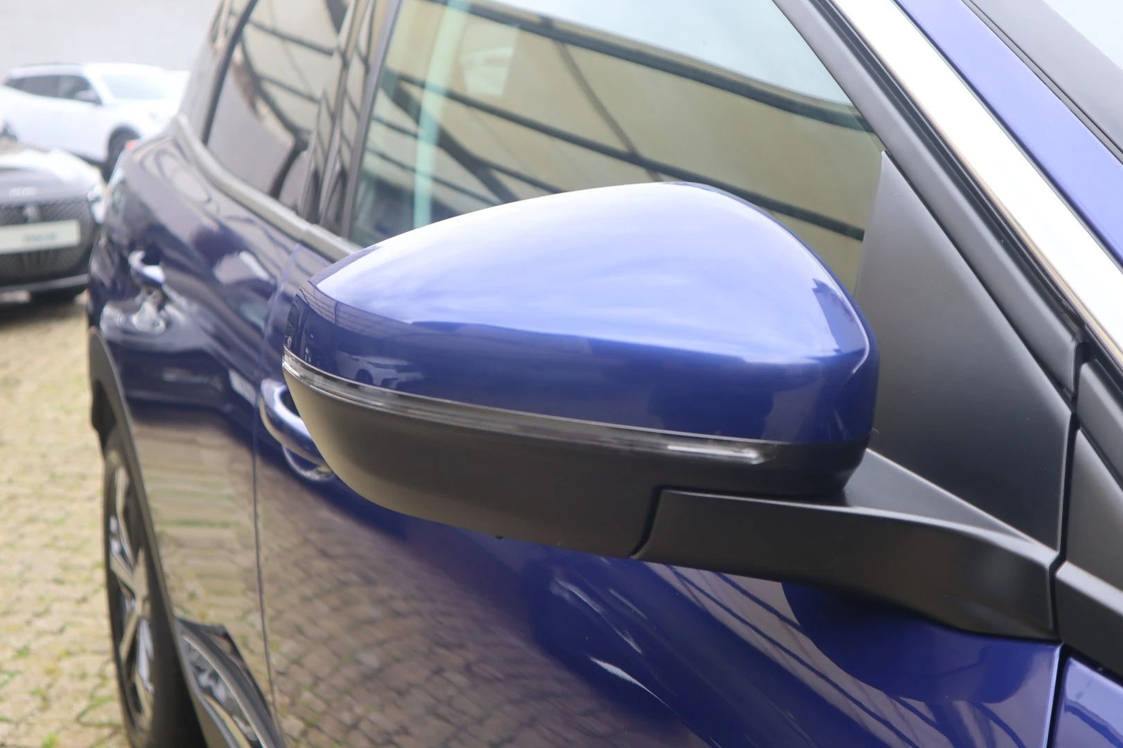 Peugeot 3008 1.5 BlueHDi Allure EAT8