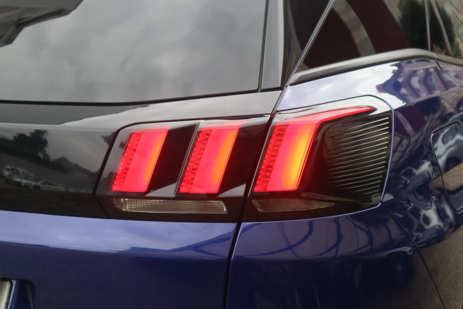 Peugeot 3008 1.5 BlueHDi Allure EAT8