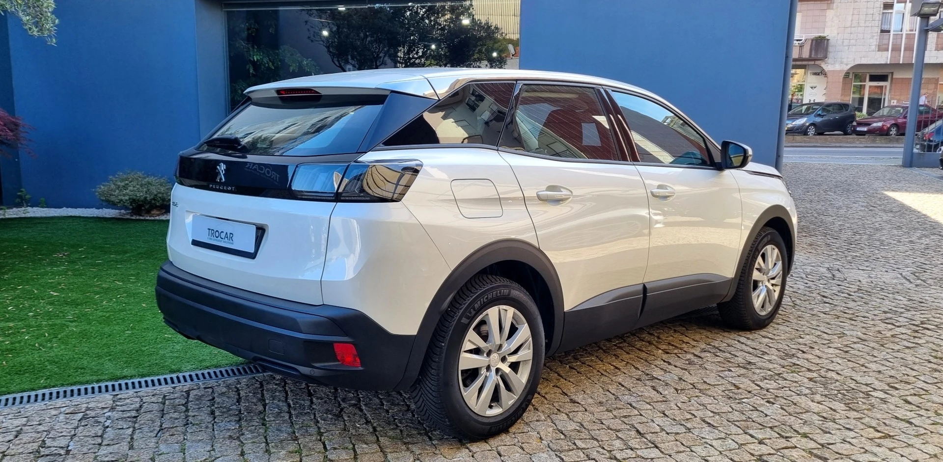 Peugeot 3008 PureTech 130 Stop & Start GPF EAT8 Active Pack