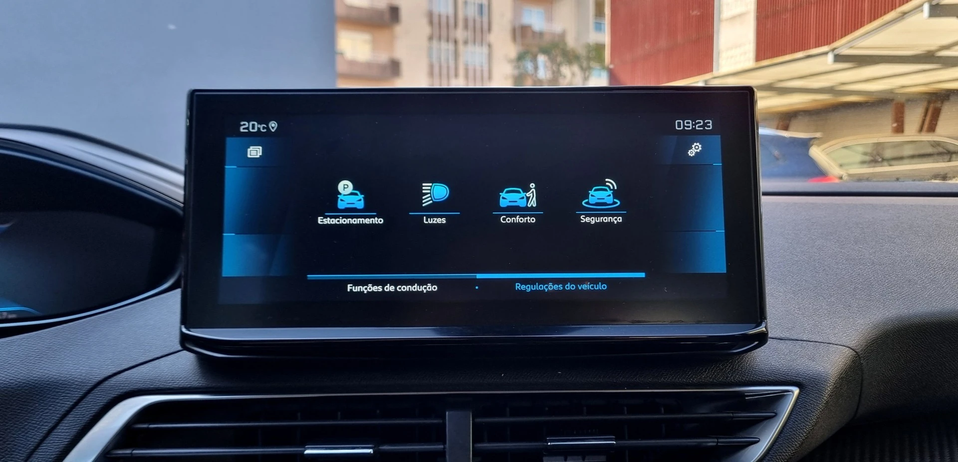 Peugeot 3008 PureTech 130 Stop & Start GPF EAT8 Active Pack