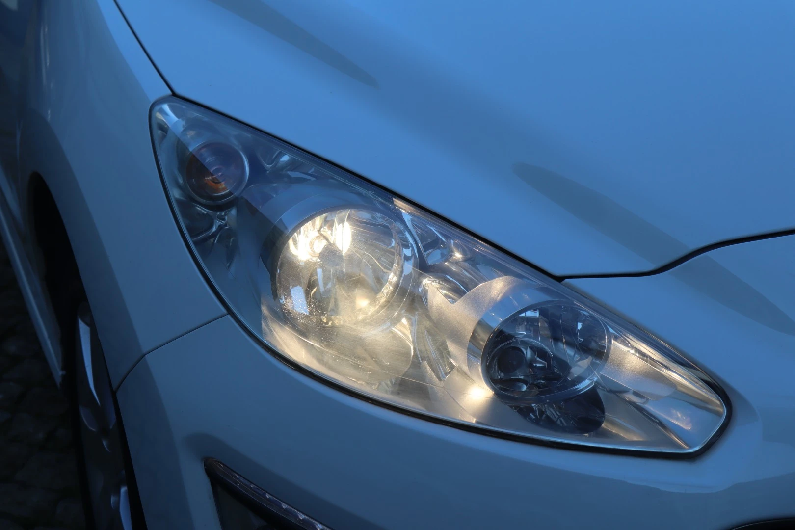 Peugeot 308 SW 1.6 e-HDi Active 2-Tronic