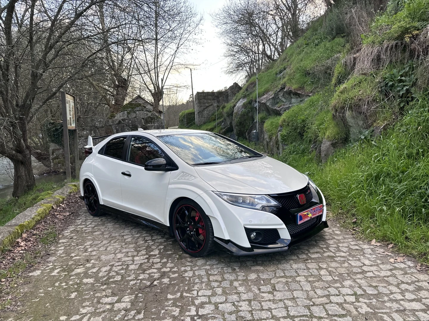 Honda Civic 2.0 VTEC Turbo Type R