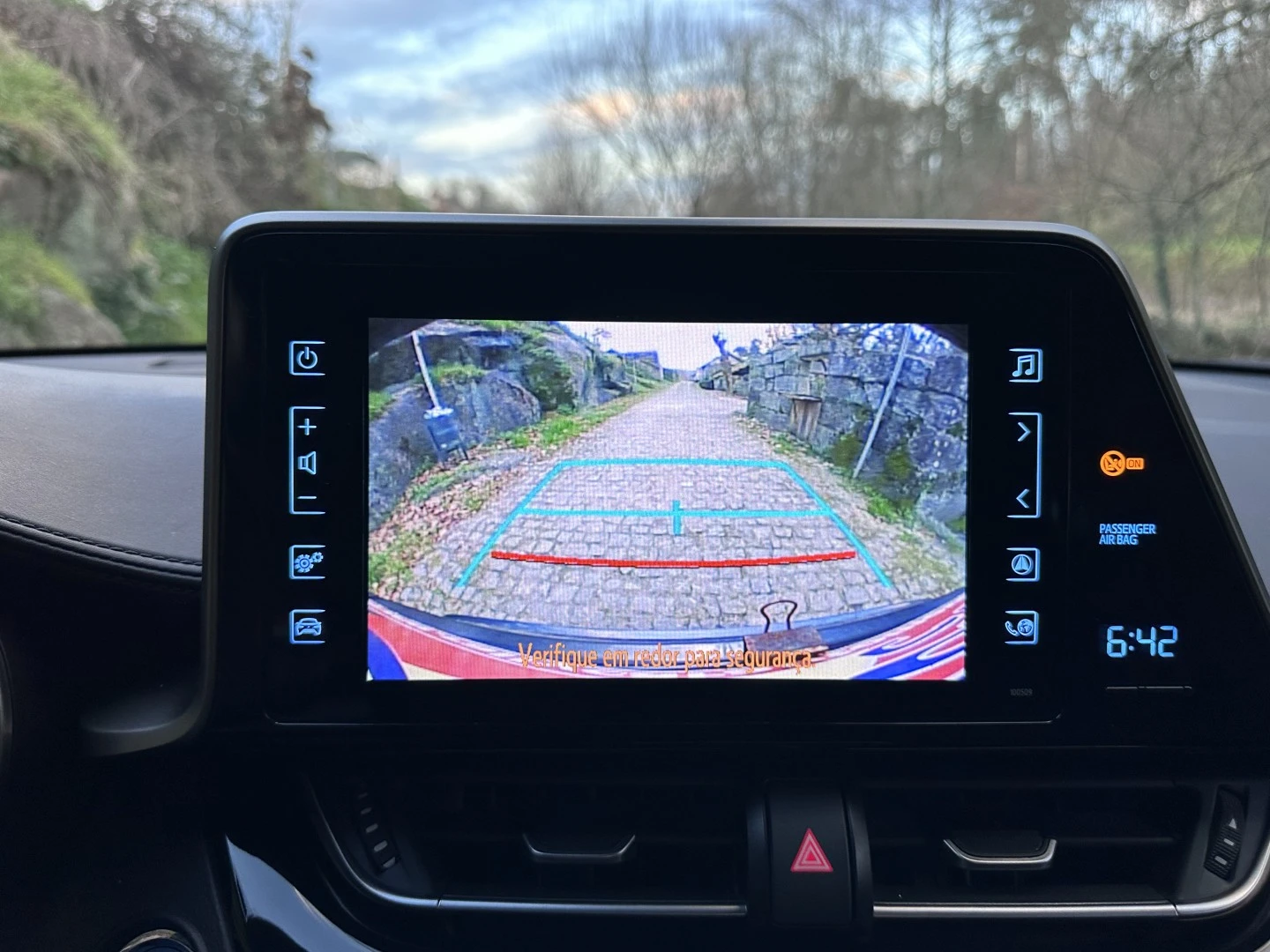 Toyota C-HR 1.8 Hybrid Lounge