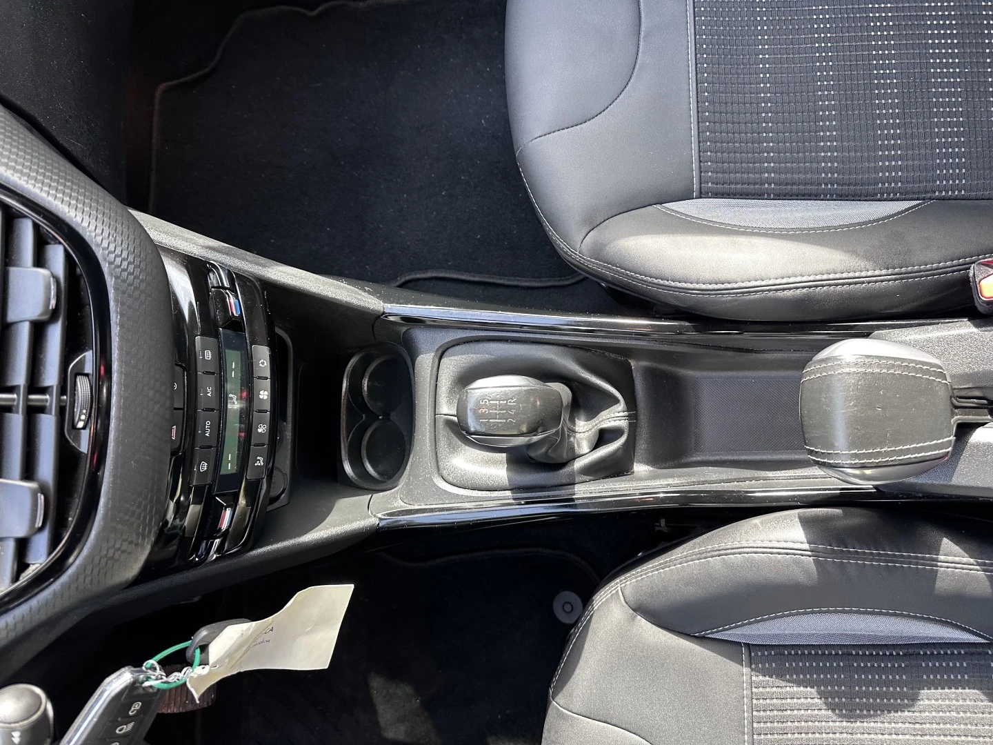 Peugeot 2008 PureTech 100 Allure