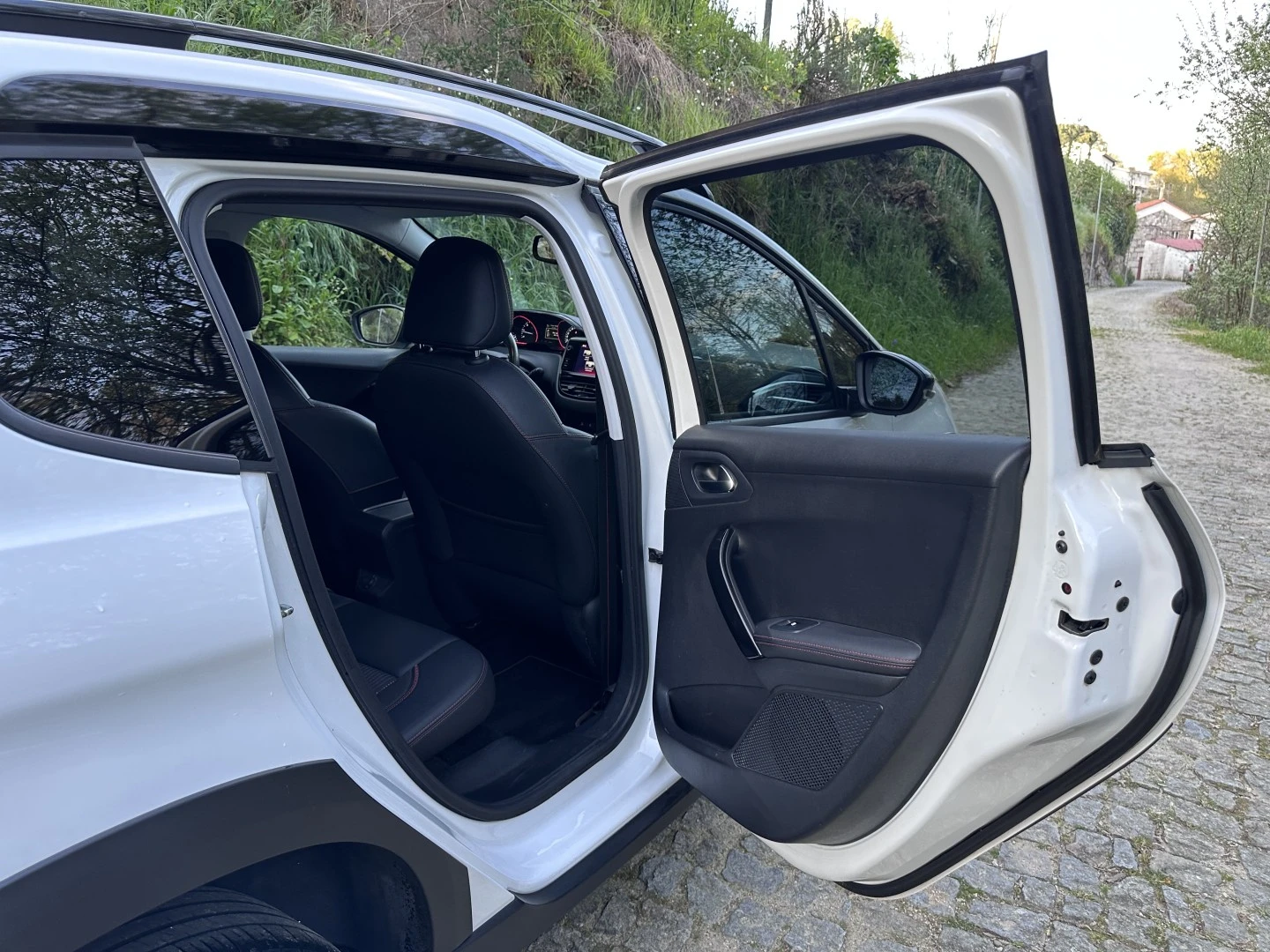 Peugeot 2008 1.6 BlueHDi GT Line