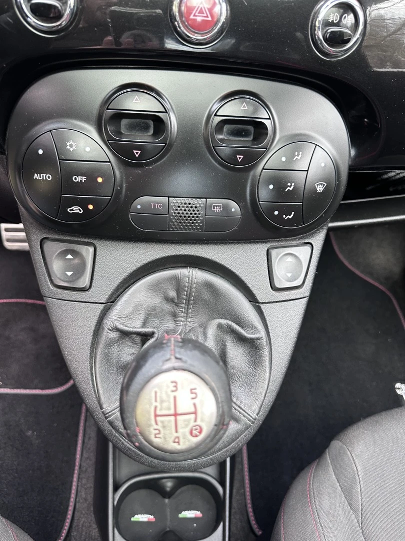 Abarth 500 1.4 T-Jet Competizione