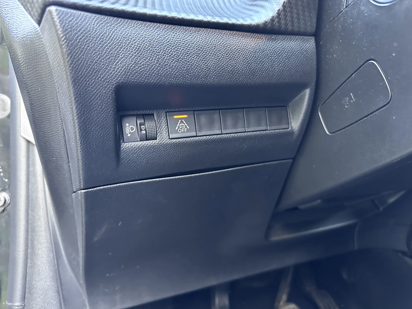 Peugeot 208 1.5 BlueHDi Allure