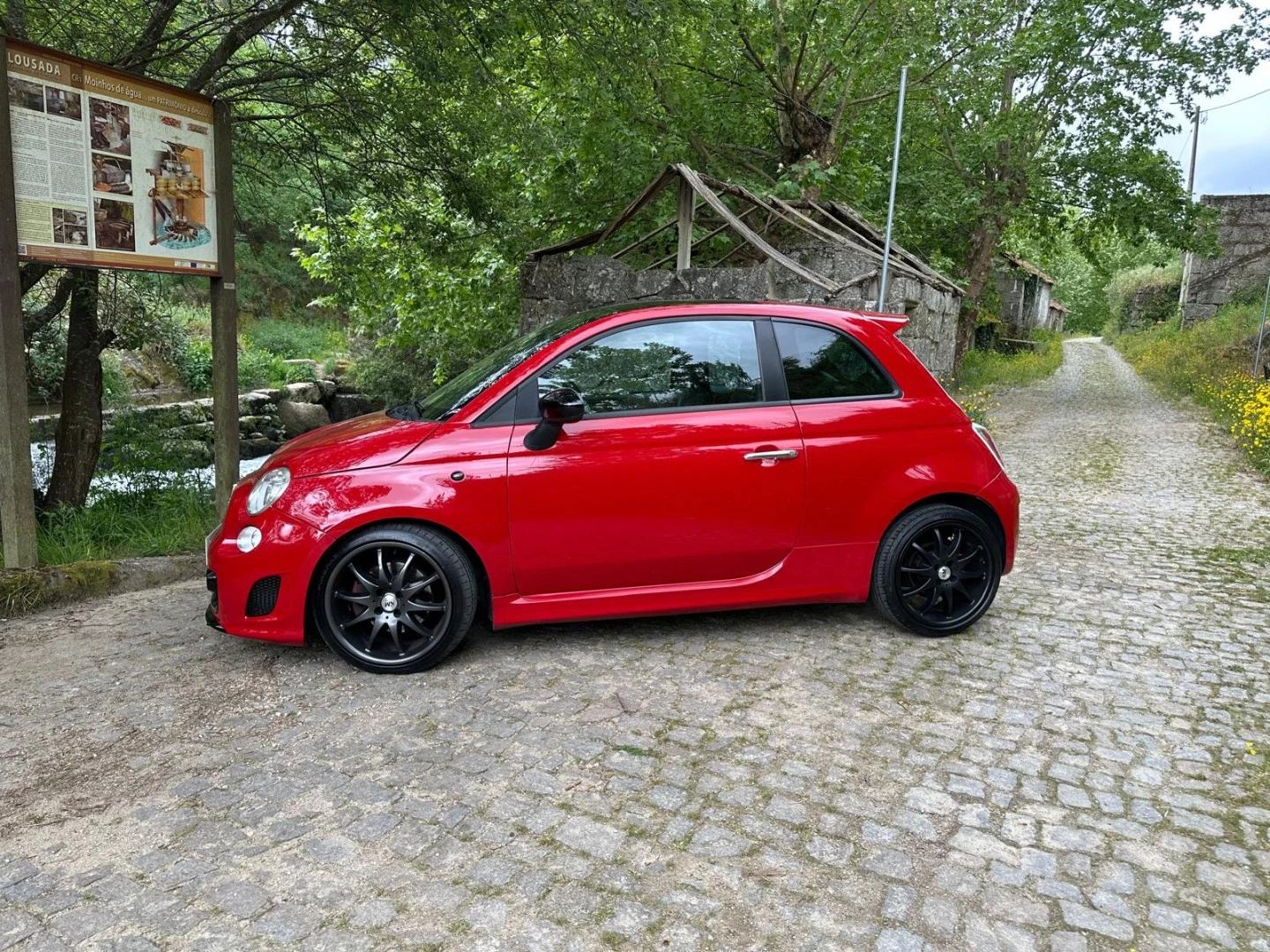 Abarth 500 1.4 T-Jet Competizione