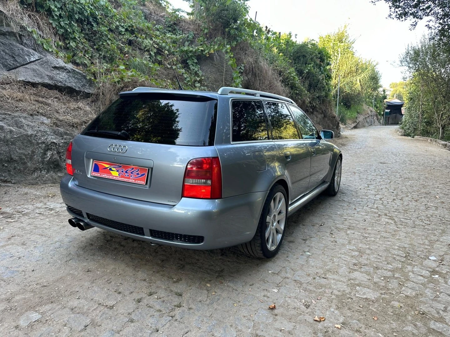 Audi RS4 Avant 2.7 V6 quattro