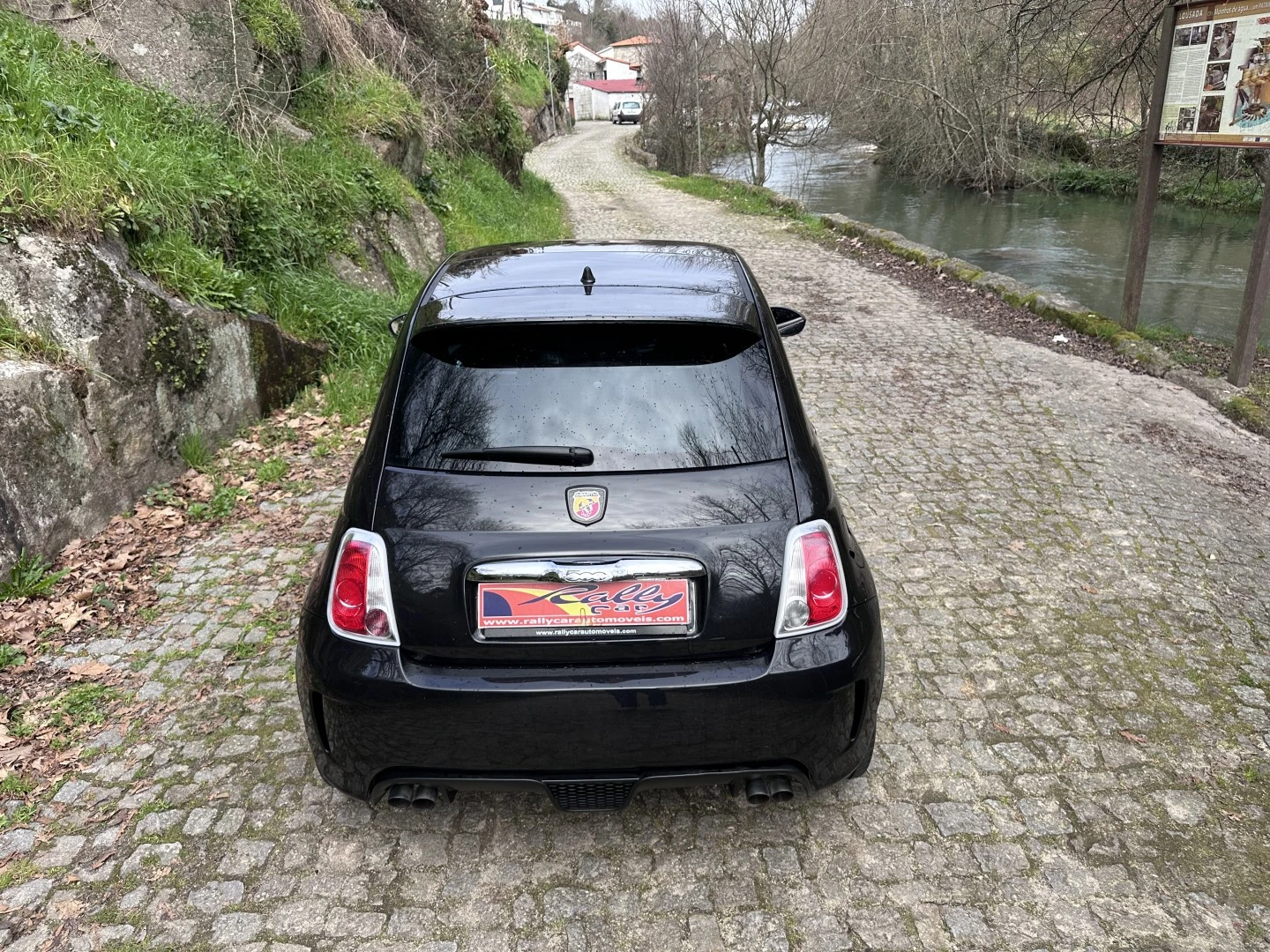 Abarth 500 1.4 T-Jet Competizione