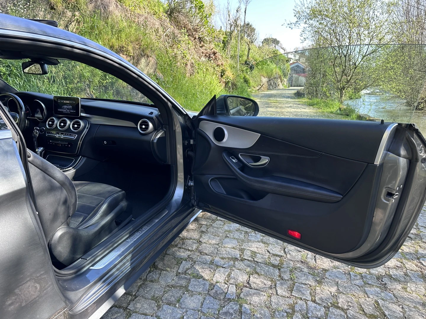Mercedes-Benz C 220 d AMG Line