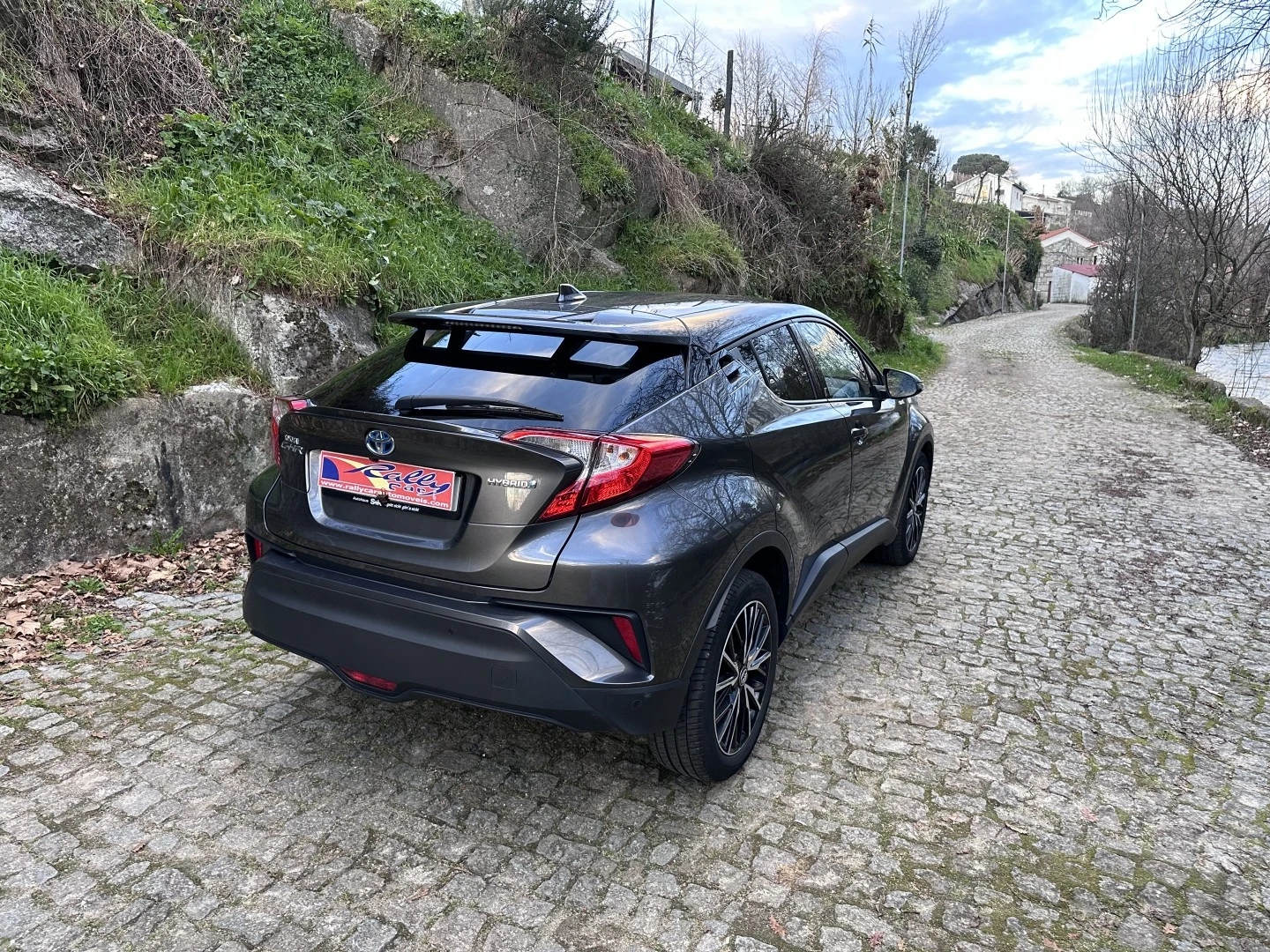 Toyota C-HR 1.8 Hybrid Lounge
