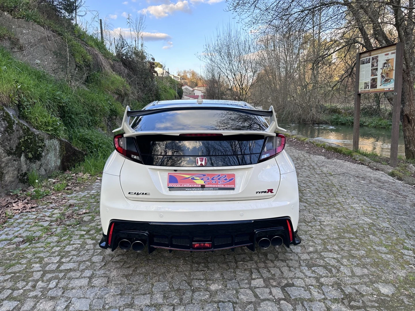 Honda Civic 2.0 VTEC Turbo Type R