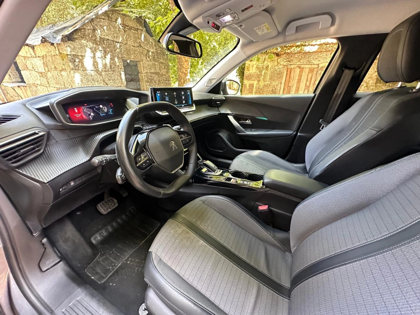 Peugeot 2008 1.2 PureTech Allure Pack EAT8