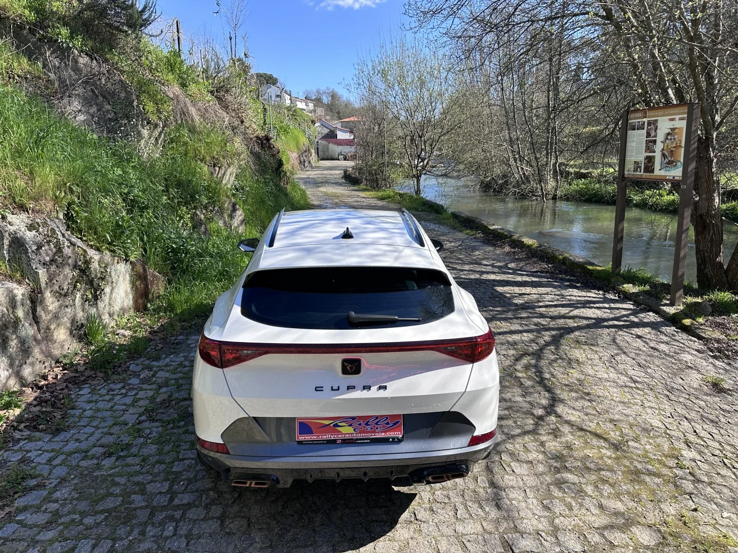 Cupra Formentor 1.4 e-Hybrid Plus DSG